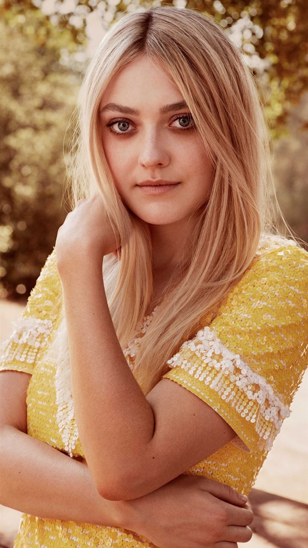 Dakota Fanning, Movies, Actress, American, 1080x1920 Full HD Phone