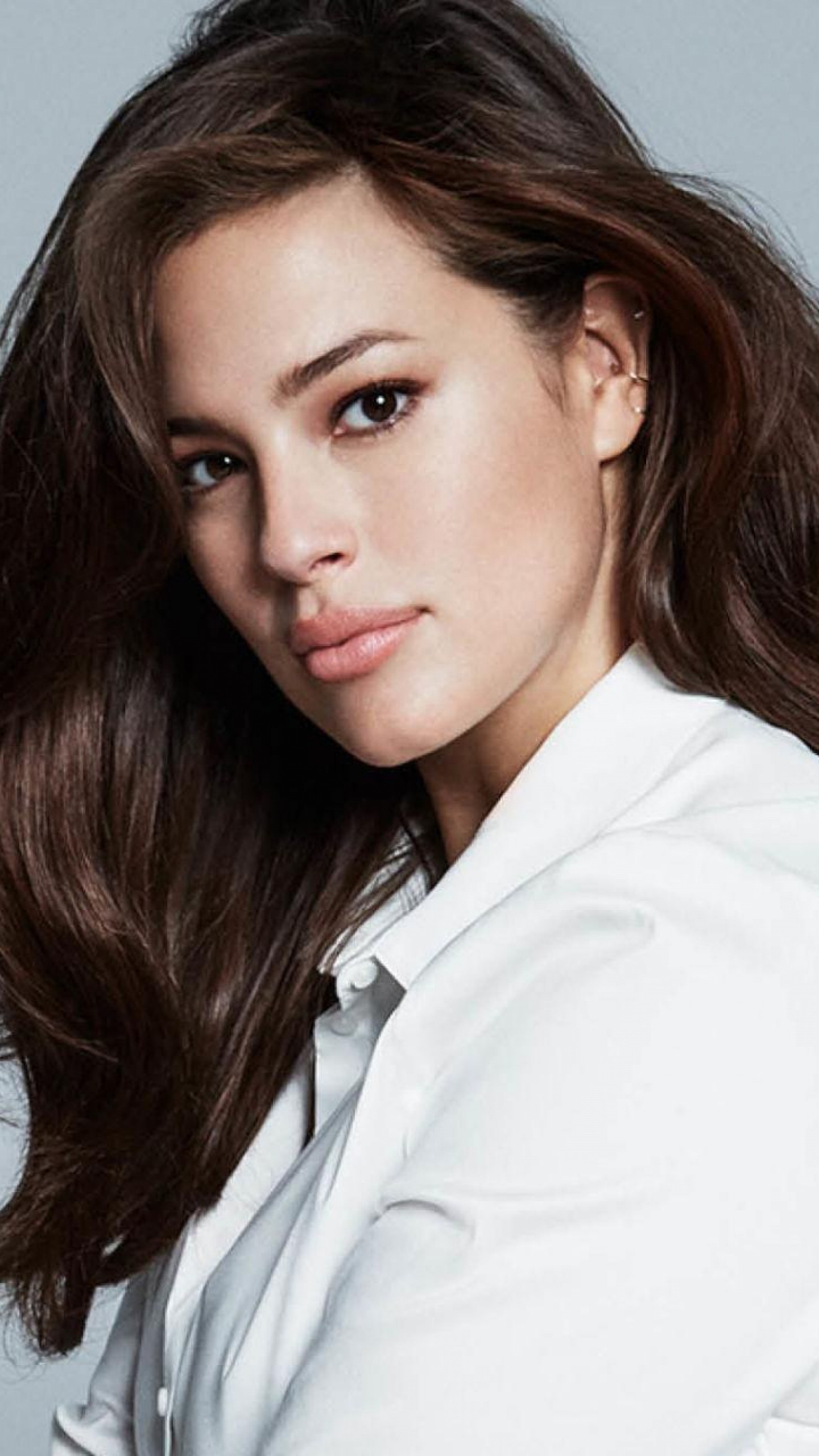 Ashley Graham, Photo 4K celebrities, High-resolution wallpaper, Celebrity status, 1440x2560 HD Phone