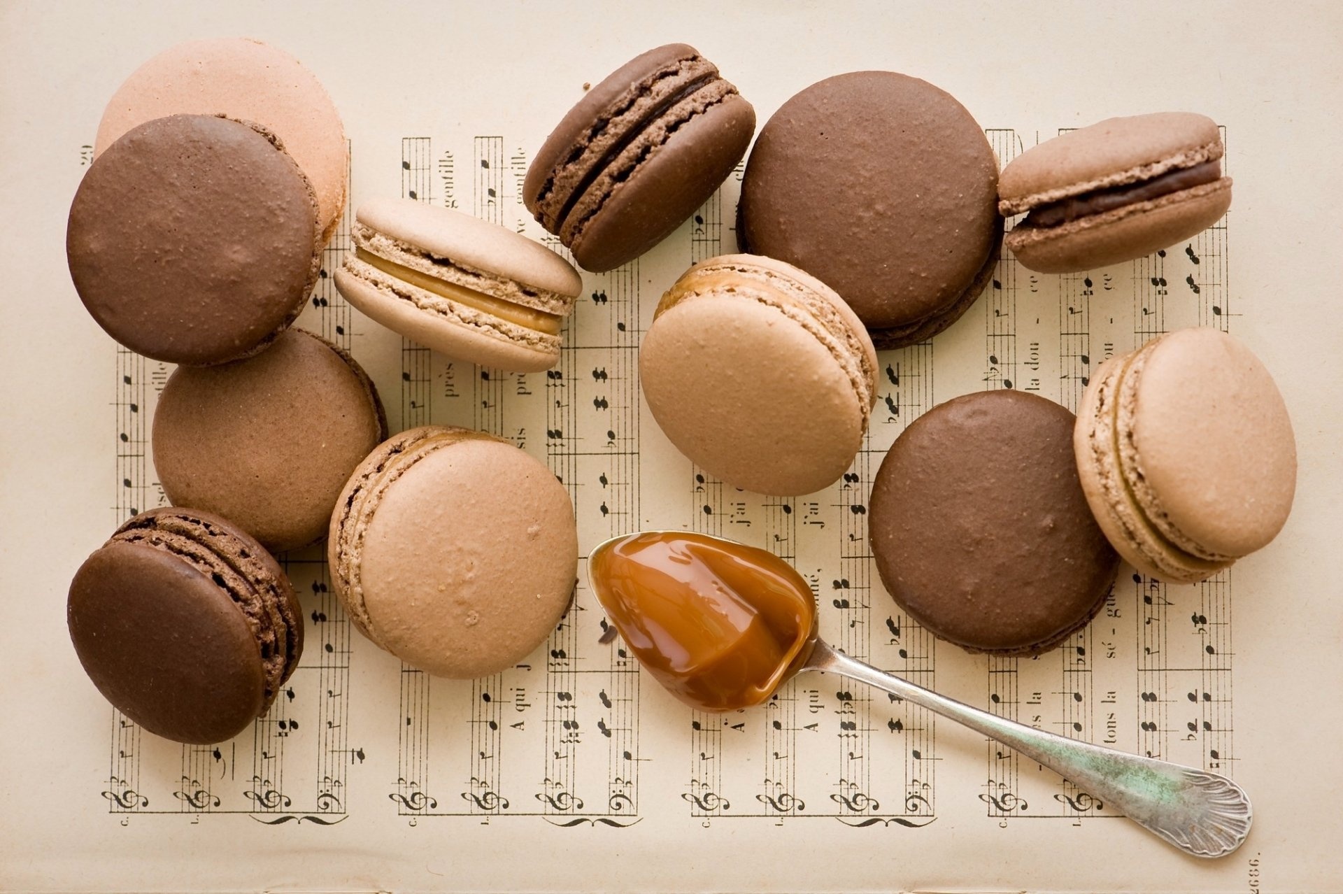 Macaron desktop wallpapers, HD background images, Delicate French pastries, Sweet treats, 1920x1280 HD Desktop
