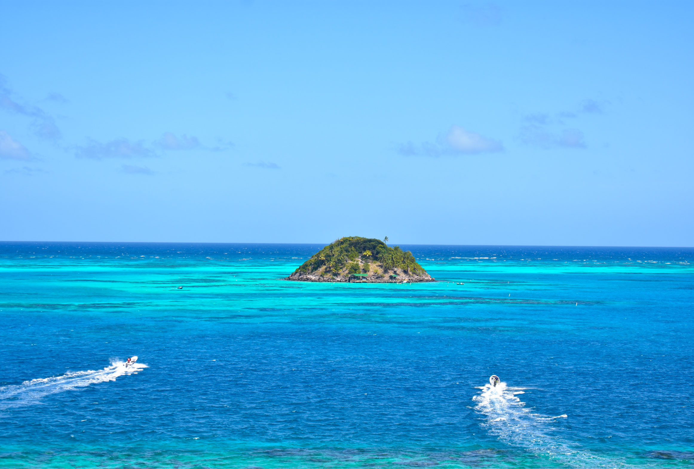 Getting to Providencia, Island hopping, Colombian adventure, Caribbean island connection, 2330x1580 HD Desktop