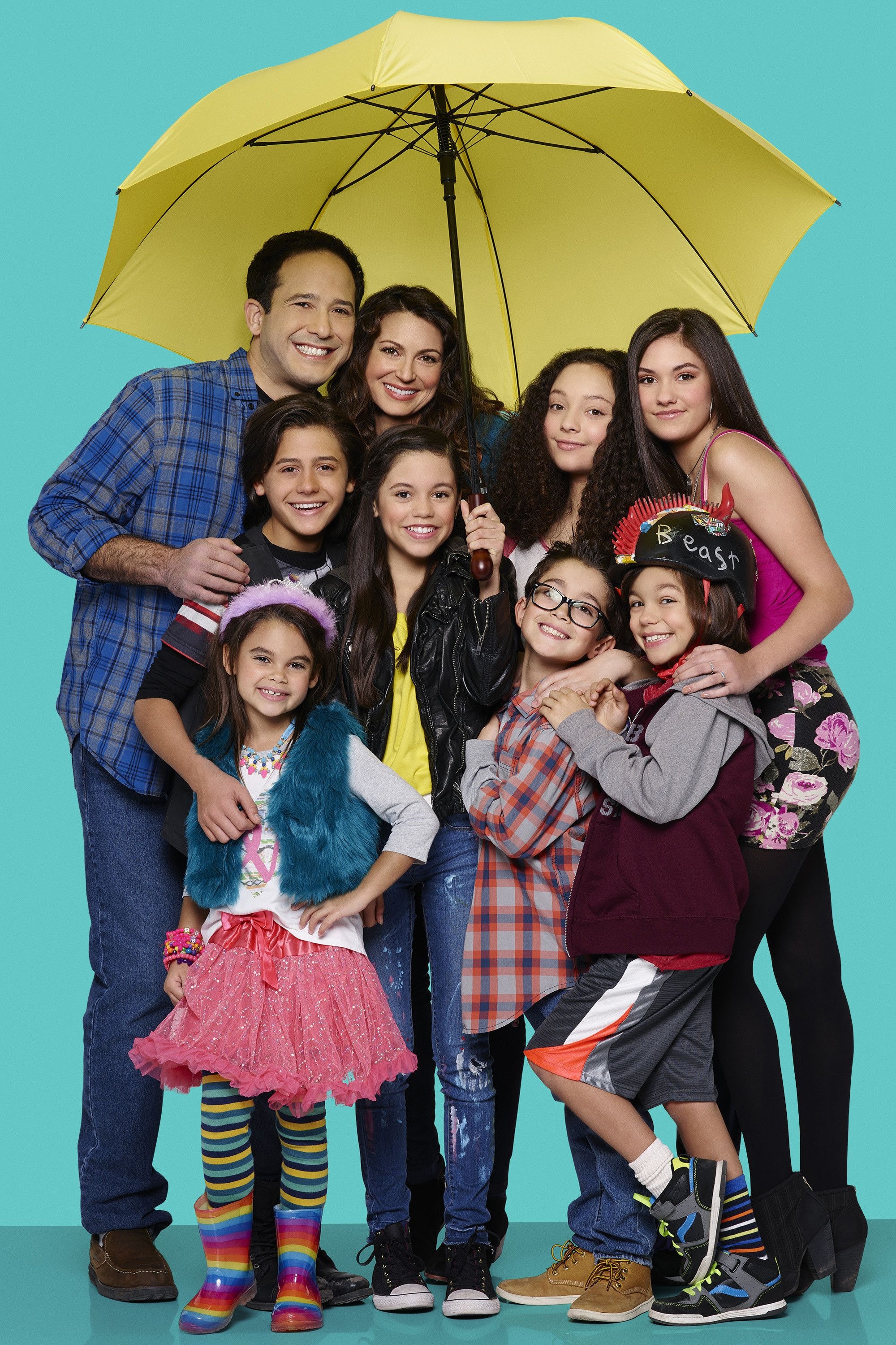 Liv and Maddie wallpapers, Top free backgrounds, Liv and Maddie fan art, TV show, 2000x3000 HD Phone