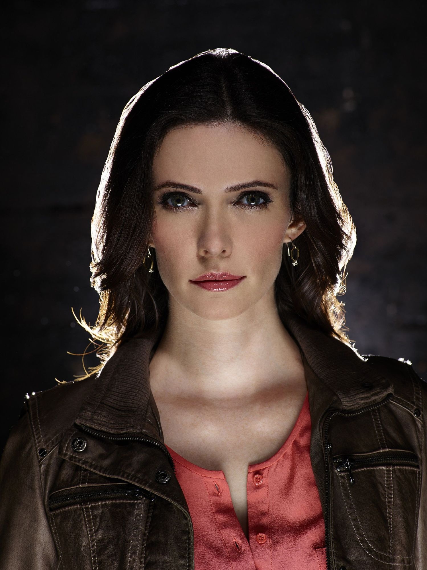 Juliette Silverton, Grimm (TV Series) Wallpaper, 1500x2000 HD Phone