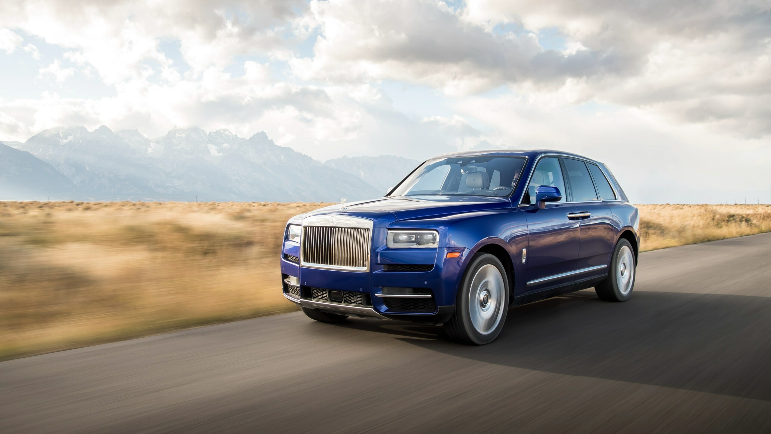 Rolls-Royce Cullinan, Click wallpapers, 2560x1440 HD Desktop