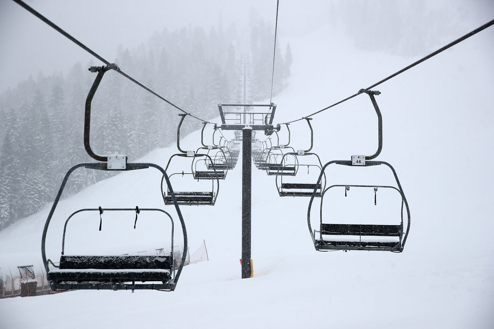 New Hampshire high school, Mountain peak, Ski lift graduates, Winter celebration, 2000x1340 HD Desktop