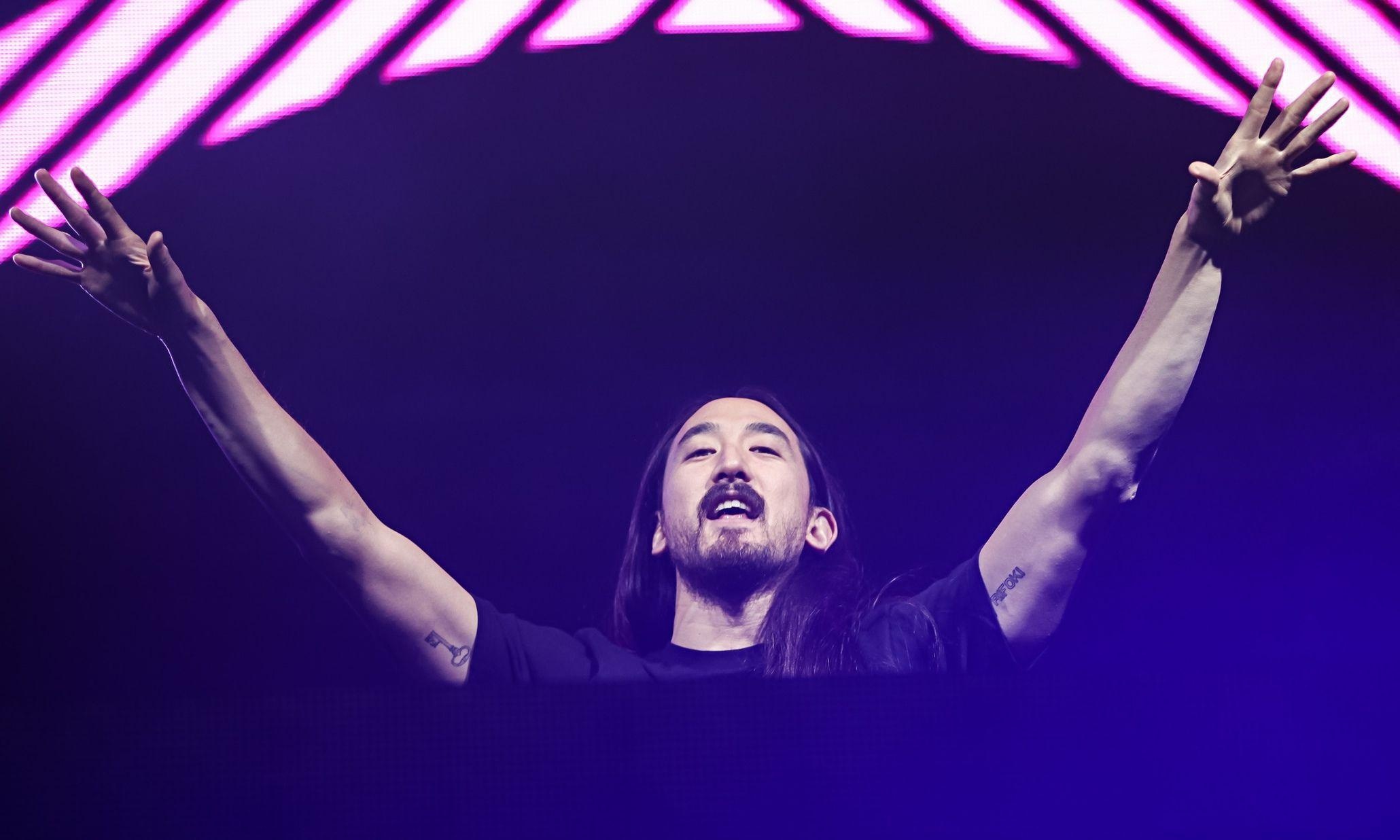 Steve Aoki, Energetic DJ, Electrifying performances, 2060x1240 HD Desktop