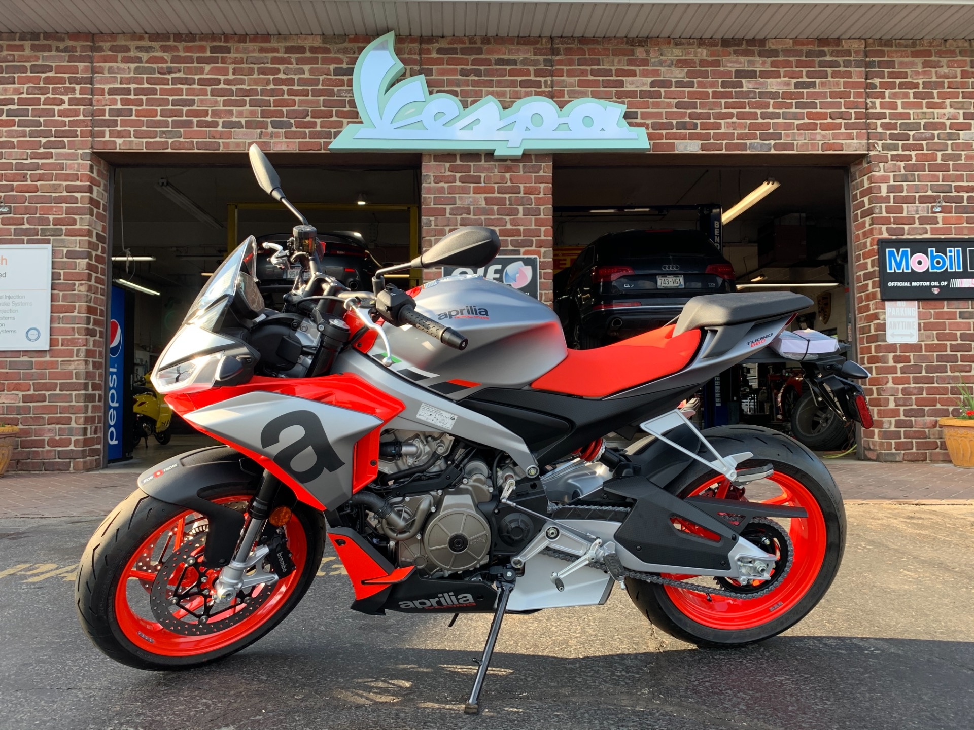 Aprilia Tuono 660, Stock 5076 for sale, Near Brookfield WI, Expert opinion, 1920x1440 HD Desktop