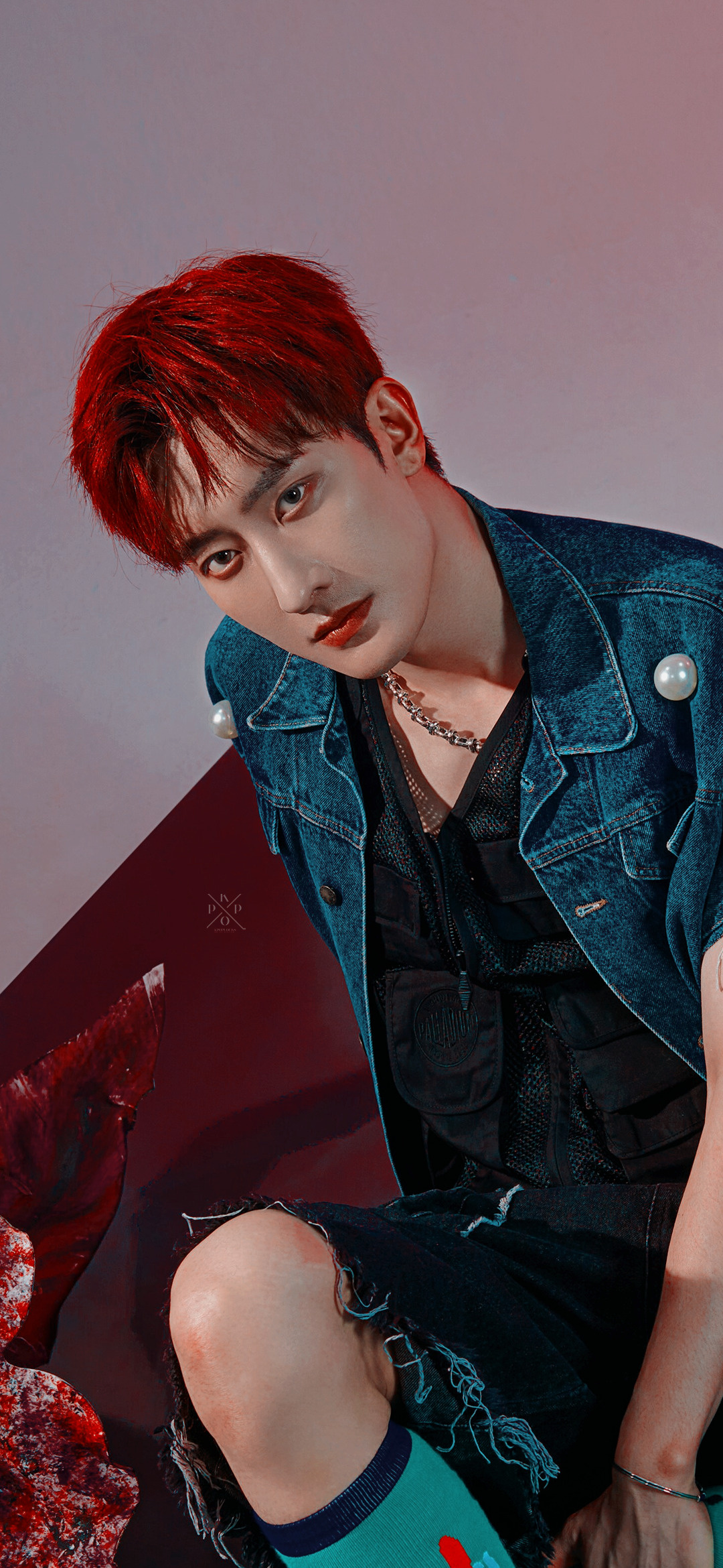 kpop locks zhou mi; funny fashion magazine 1080x2340