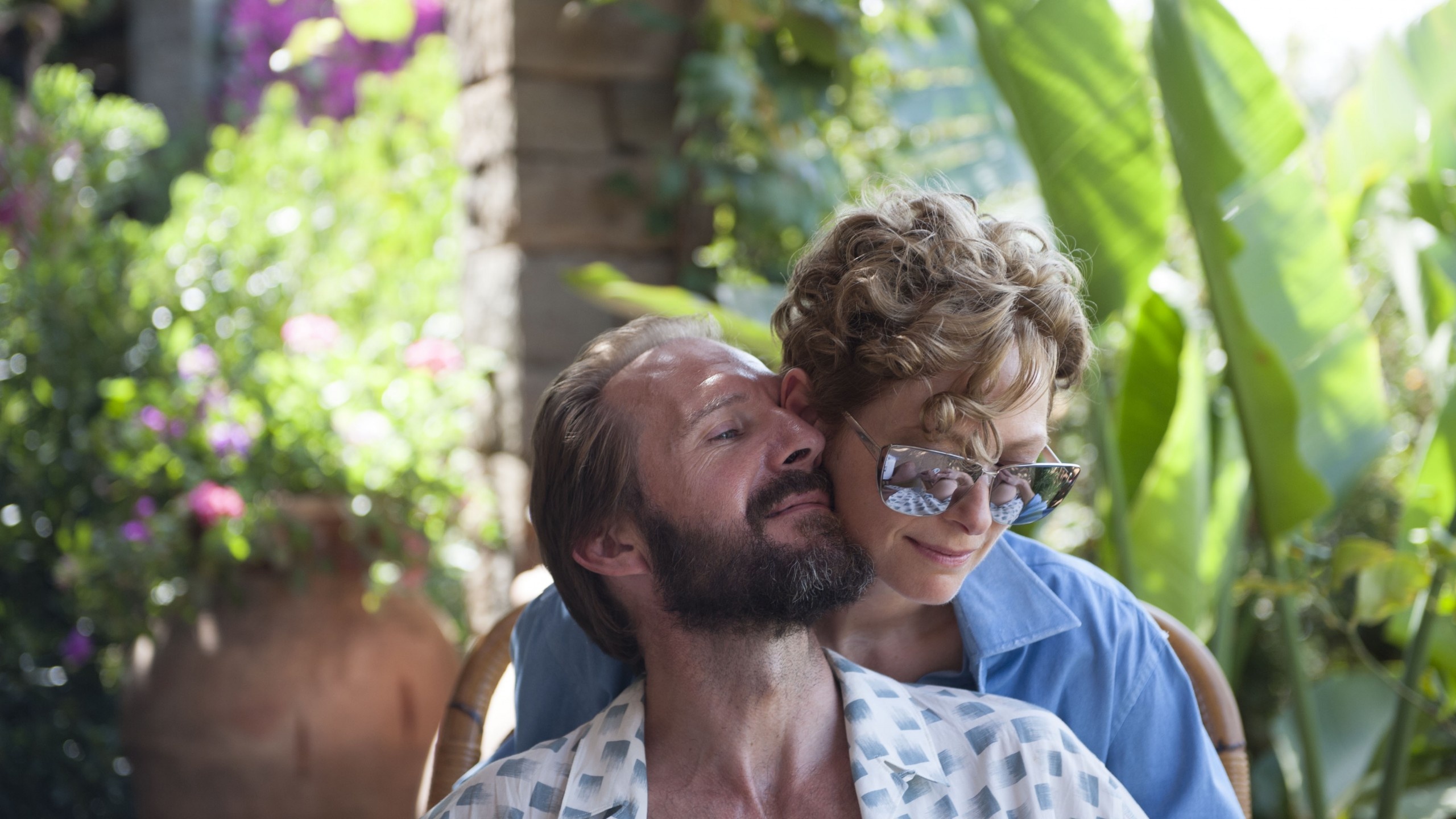 Ralph Fiennes, A Bigger Splash, Tilda Swinton, Best Movies, 2560x1440 HD Desktop