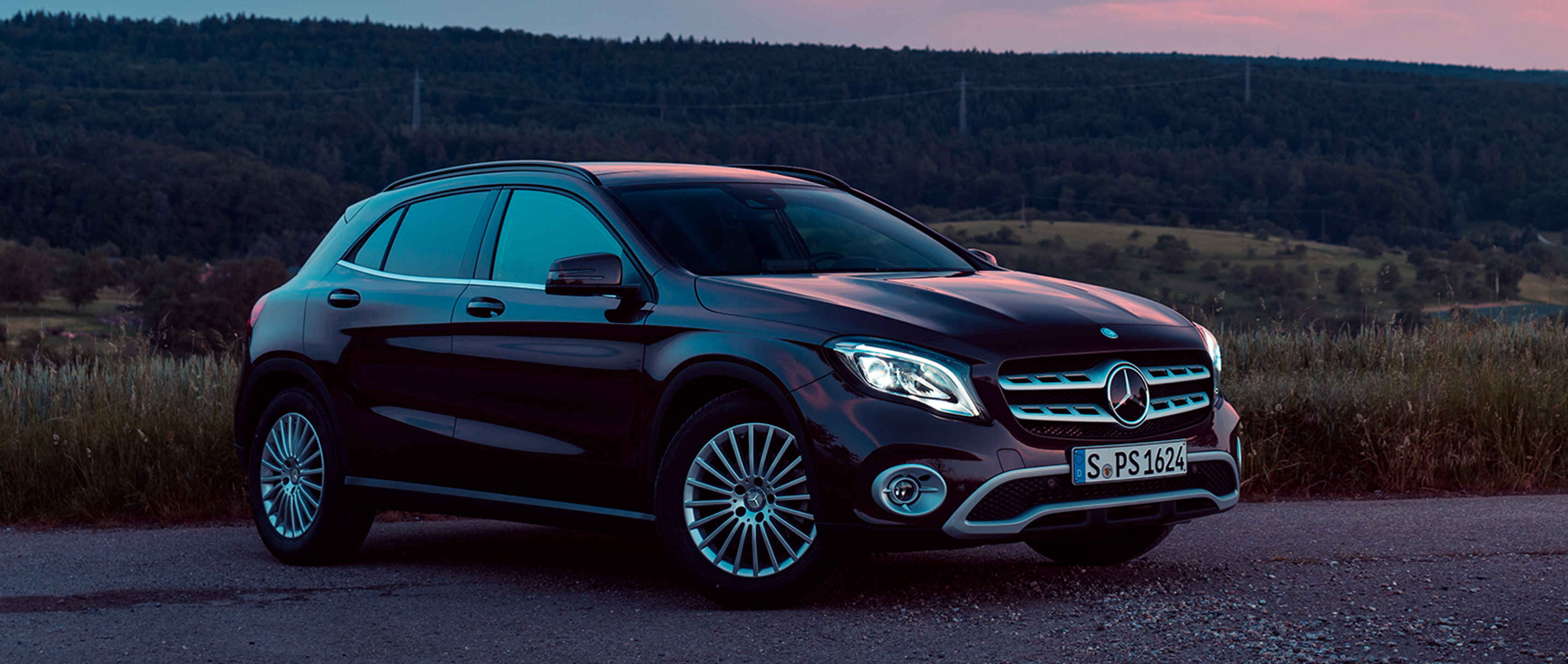 Mercedes-Benz GLA, Mbsocialcar wallpaper, Sleek profile, Luxurious interior, 3400x1440 Dual Screen Desktop