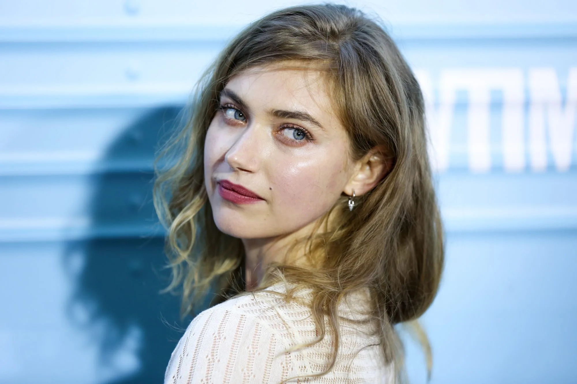 Imogen Poots, amazon series, outer range, Movies, 2000x1340 HD Desktop