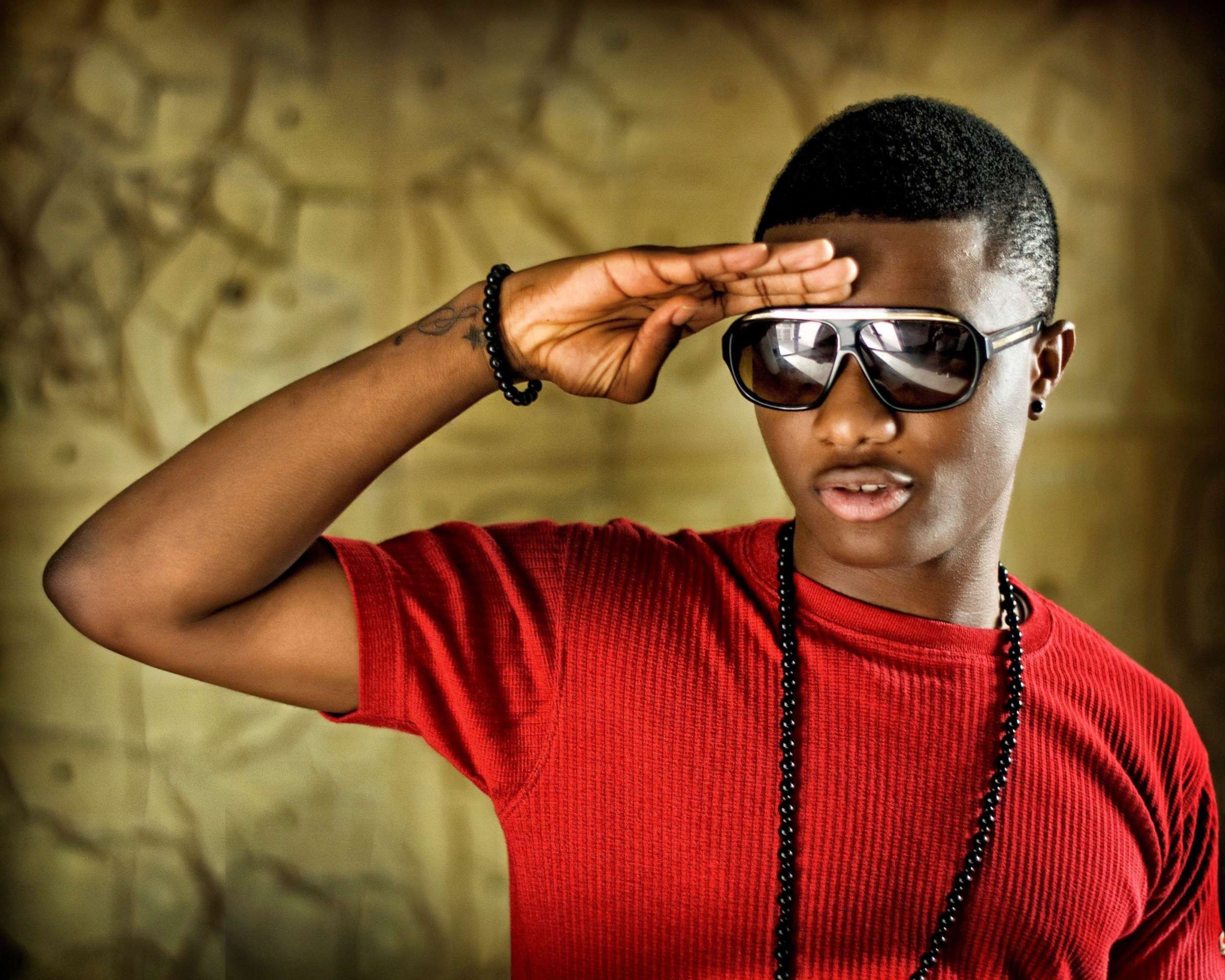 Wizkid (Music), Nigerian superstar, Afrobeat vibes, Music wallpaper, 2400x1920 HD Desktop