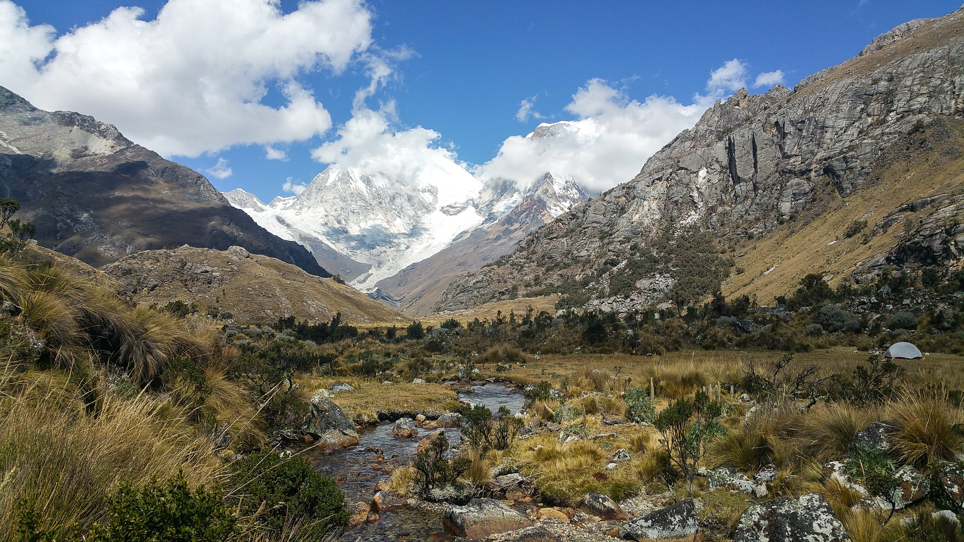 Huascaran National Park, Peru's natural wonders, Breathtaking landscapes, Lonely Planet recommendation, 3270x1840 HD Desktop