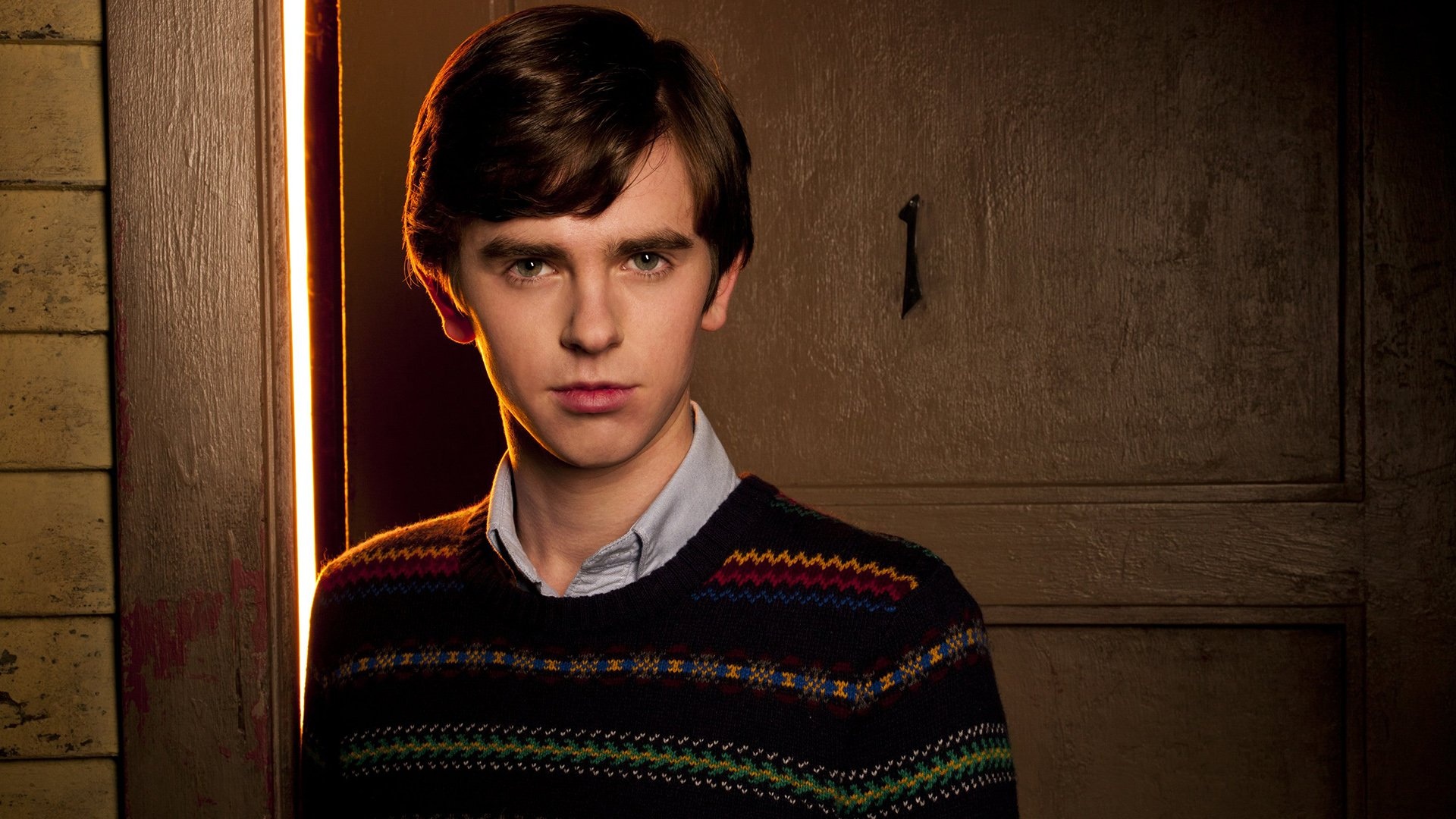 Freddie Highmore, HD wallpaper, Background image, 1920x1080 Full HD Desktop