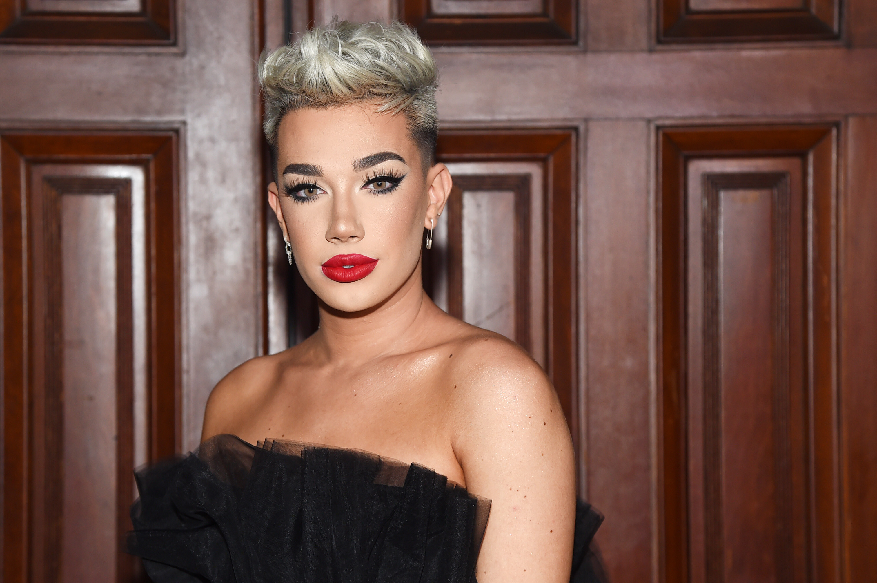 James Charles, Merch scandal, Creative theft accusations, Controversies, 3030x2010 HD Desktop