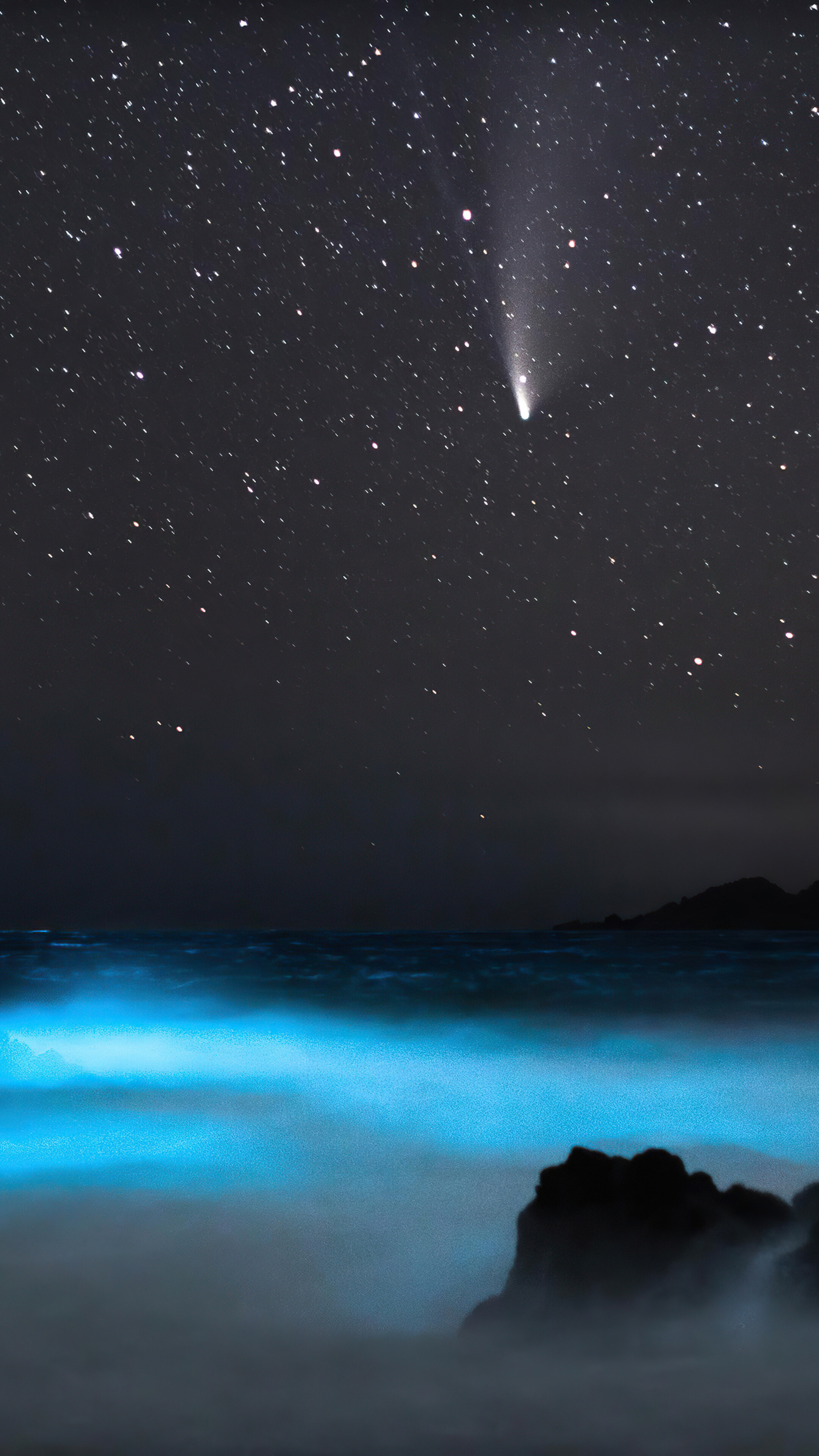 Neowise, Comets Wallpaper, 2160x3840 4K Phone