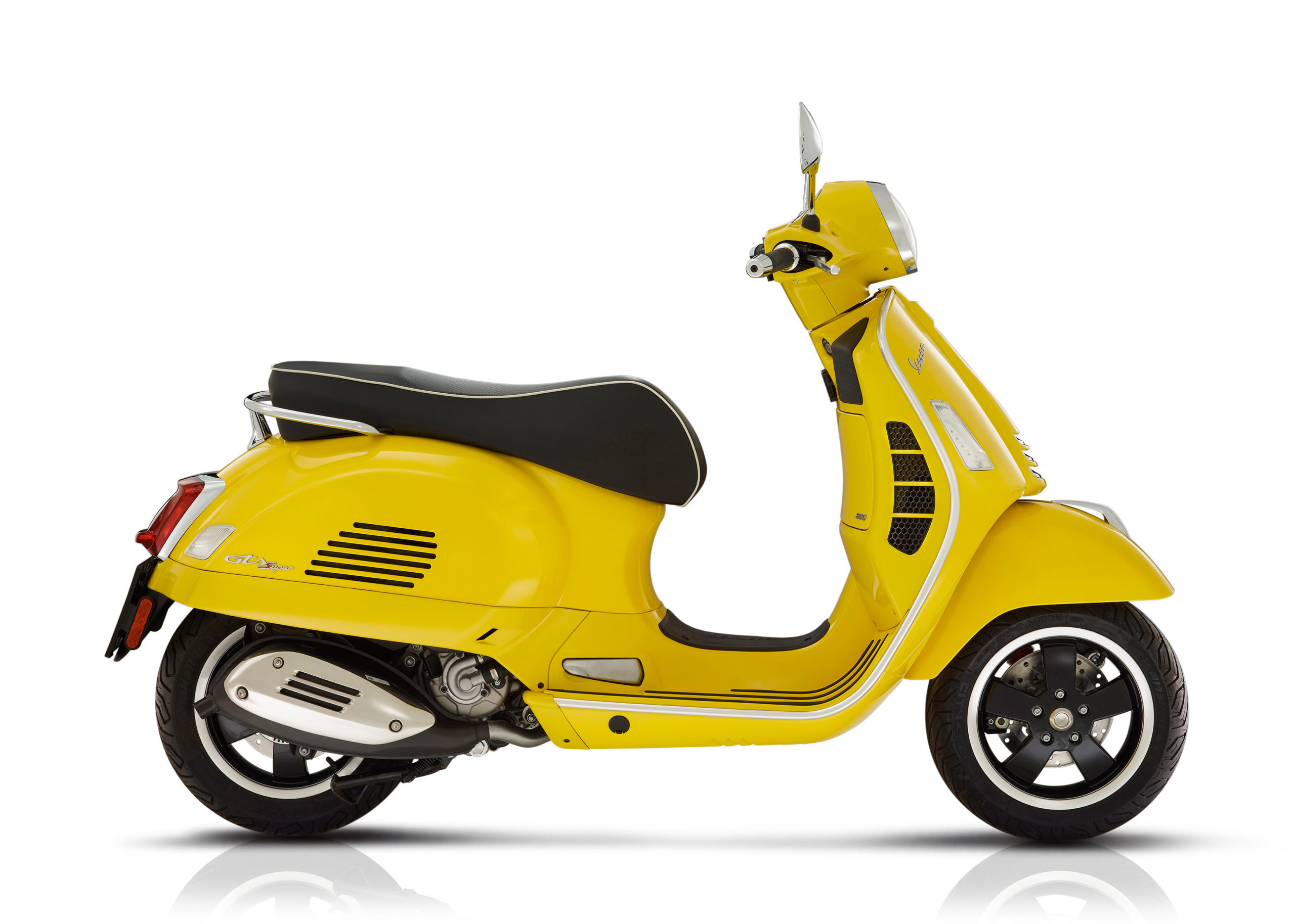 Vespa GTS Super 300, My19 Vespa, Giallo Estate, LivePR Press, 2560x1830 HD Desktop