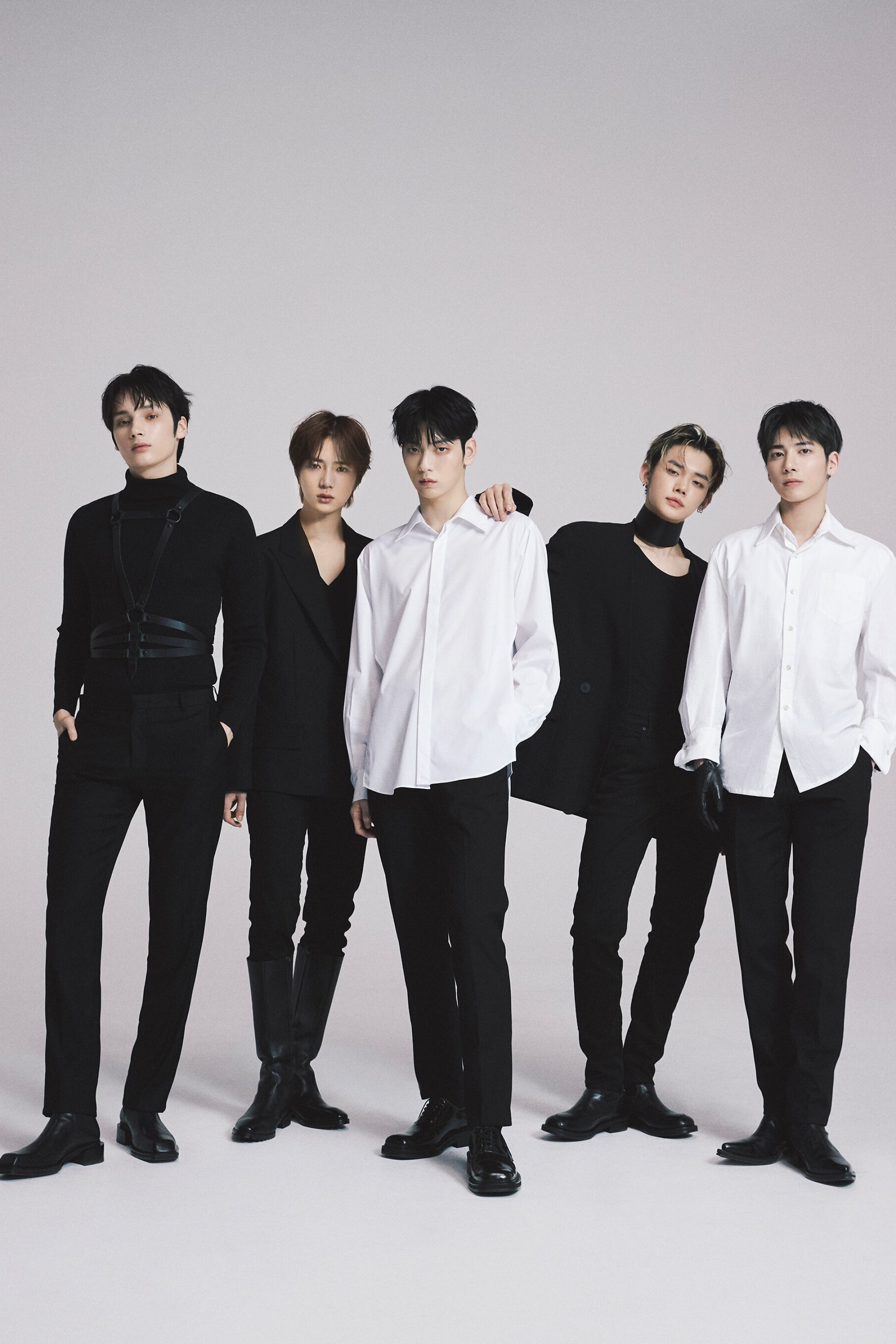 Tomorrow X Together, Soobin, Yeonjun, Huening Kai, Beomgyu and Taehyun, HD Phone wallpaper