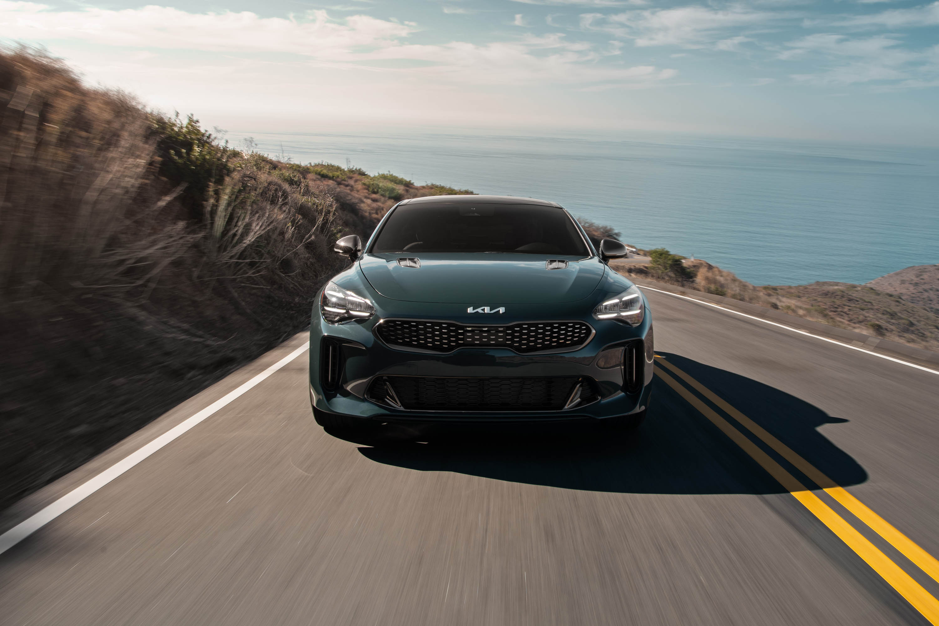 Kia Stinger 2022, HD picture, Luxury car, Sleek design, 3000x2000 HD Desktop