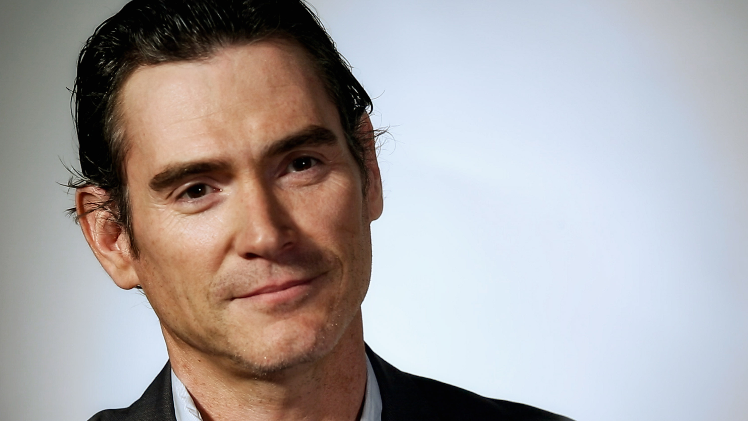 Billy Crudup Movies, Favorite role, Unforgettable performance, 3000x1690 HD Desktop