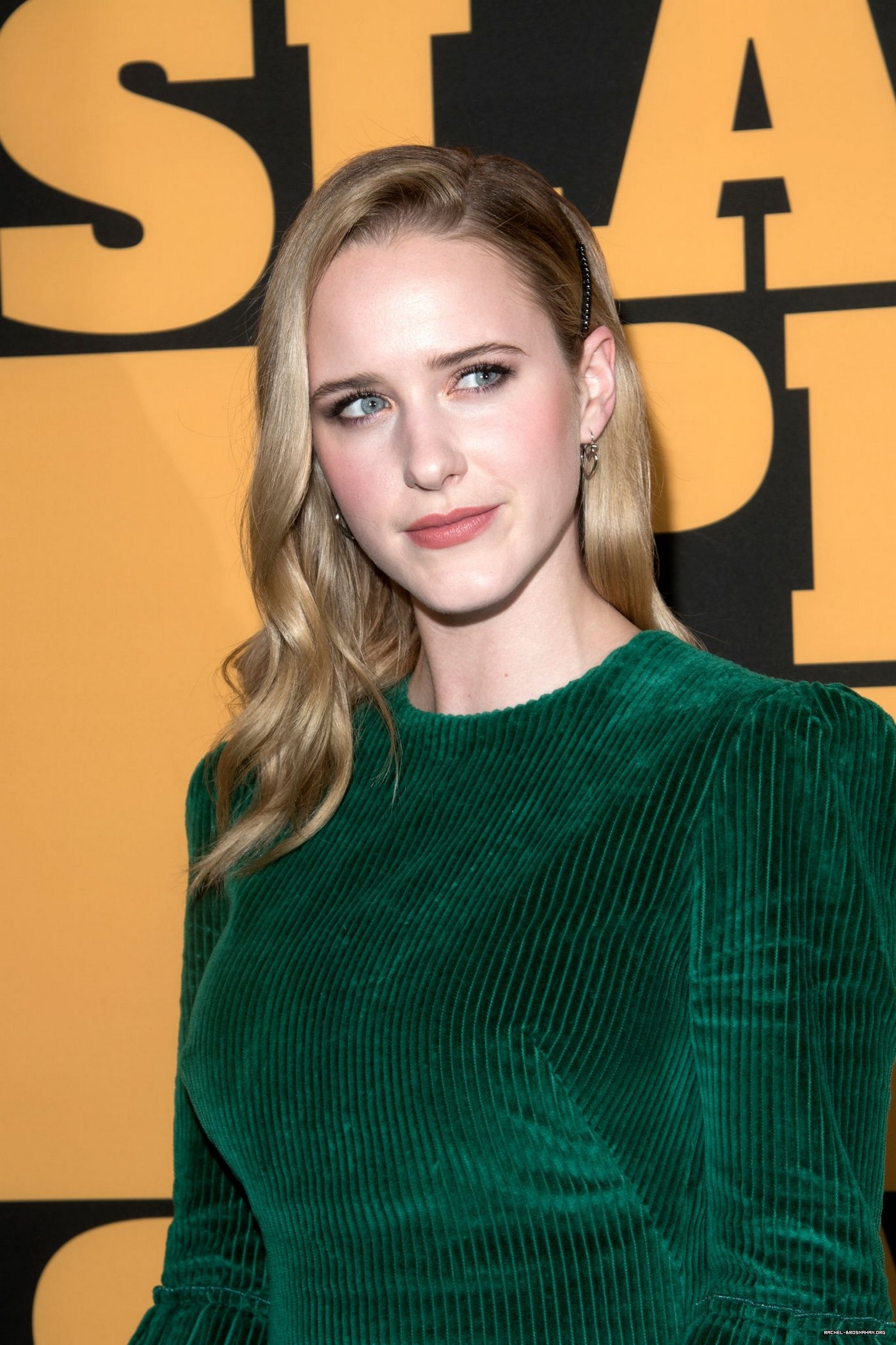 Rachel Brosnahan, Official website, Photos and updates, Rachel Brosnahan news, 1400x2100 HD Phone