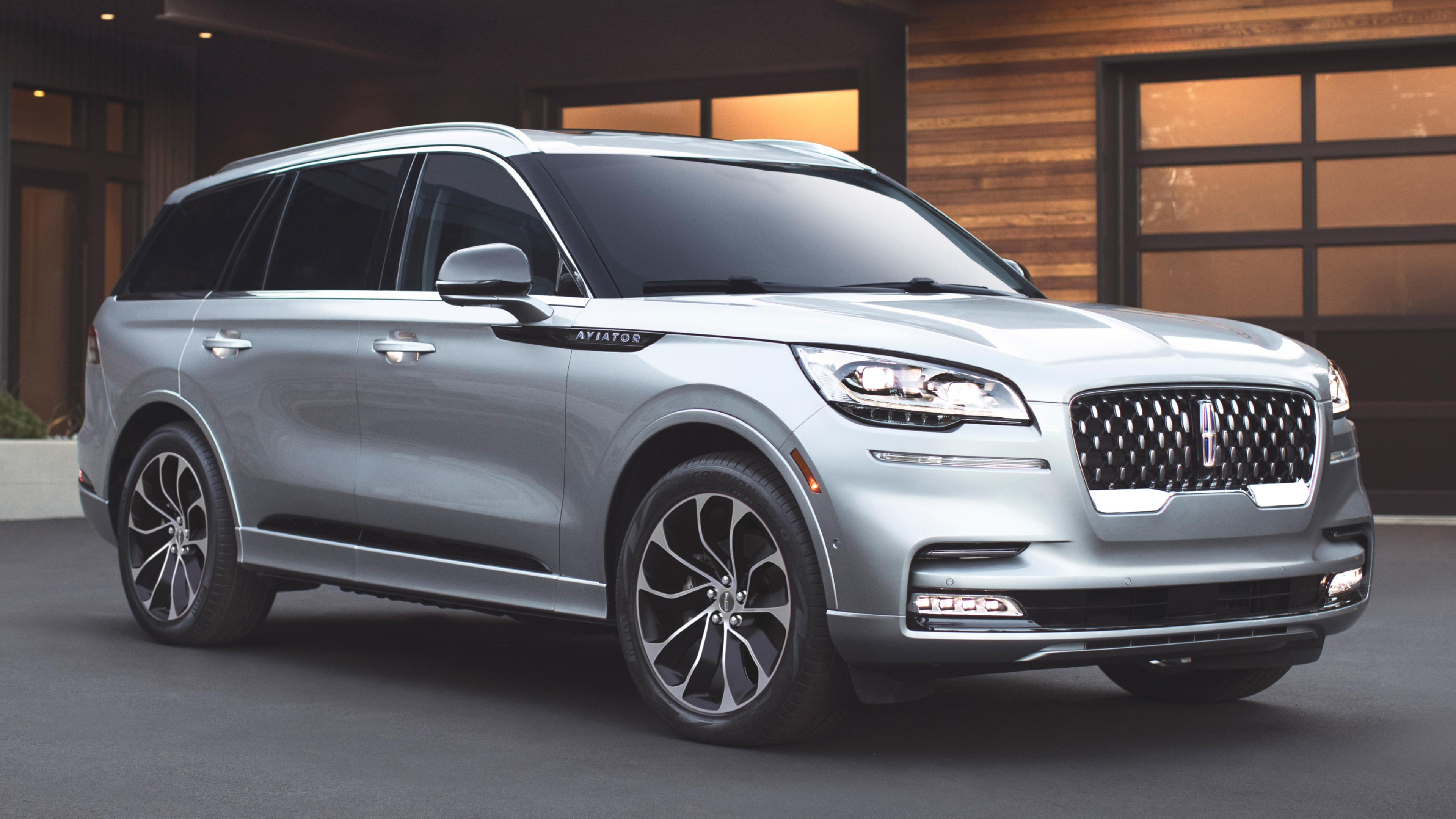 Lincoln Aviator, Grand Touring model, Luxury SUV, Elegant design, 3840x2160 4K Desktop