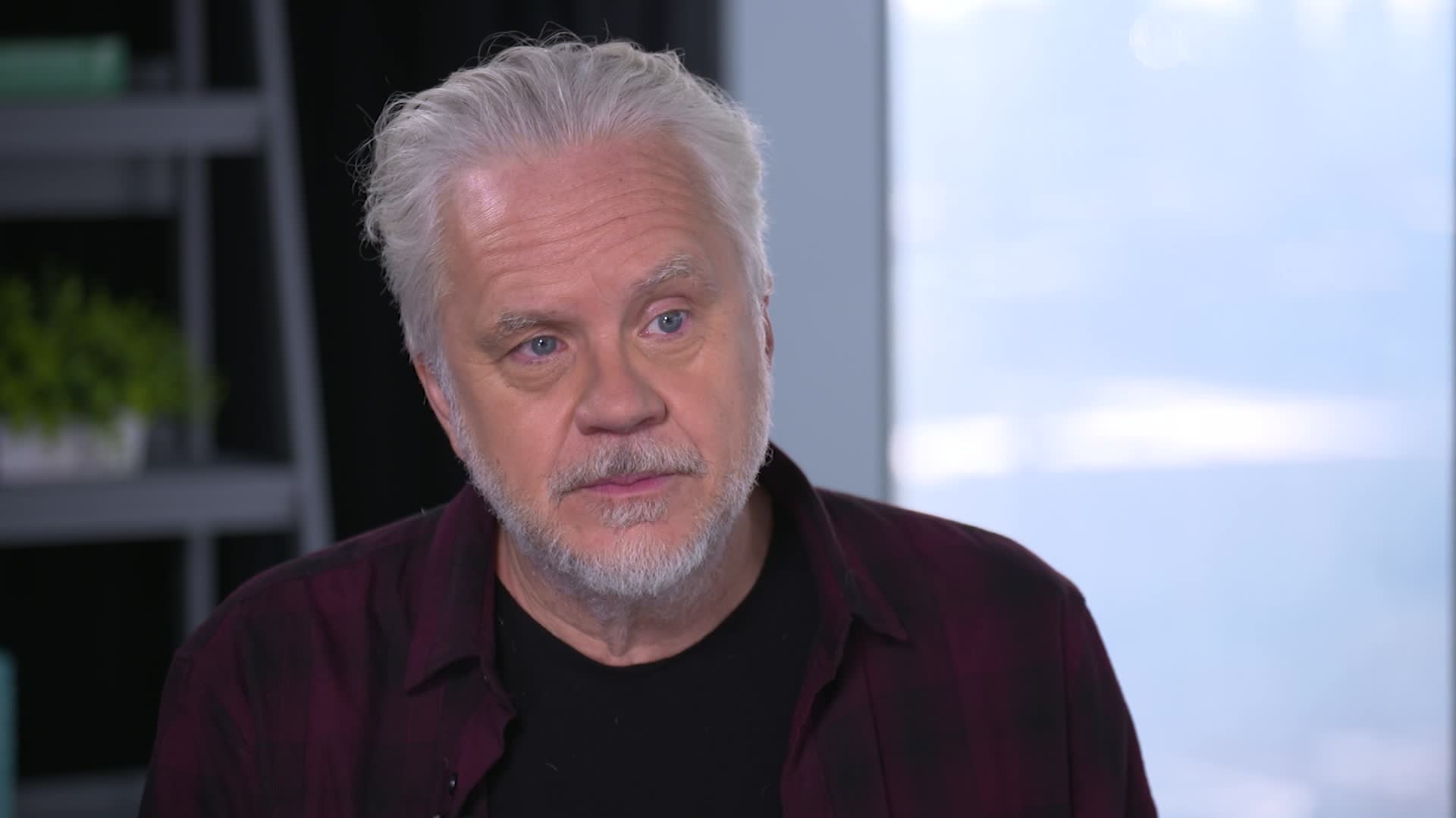 Tim Robbins, Movie actor, Creative activism, CNN video, 1920x1080 Full HD Desktop