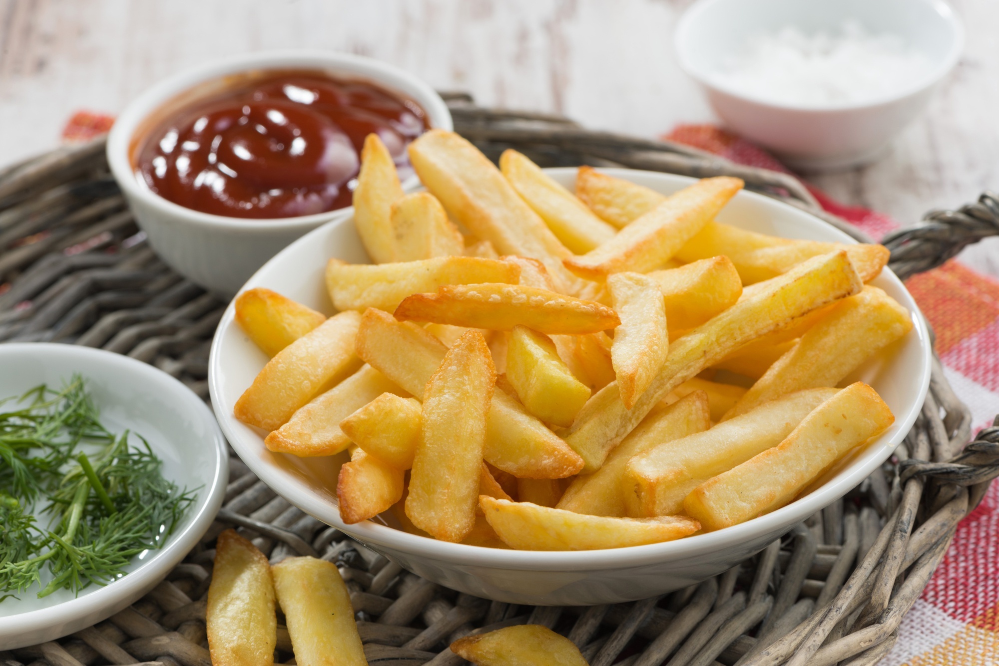 French fries wallpaper, Crispy delight, High-definition image, Foodie's dream, 2000x1340 HD Desktop