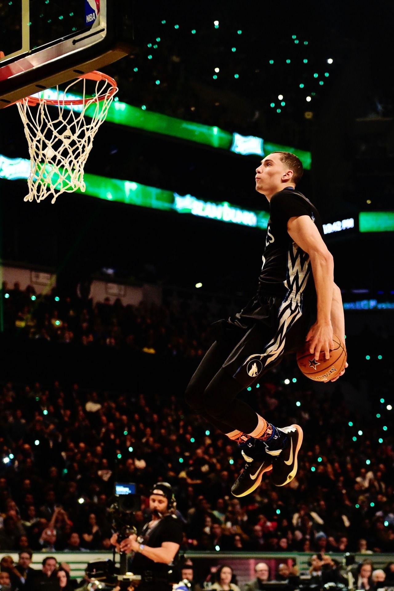 Zach LaVine, NBA fanatic, Basketball players, NBA, 1280x1920 HD Phone