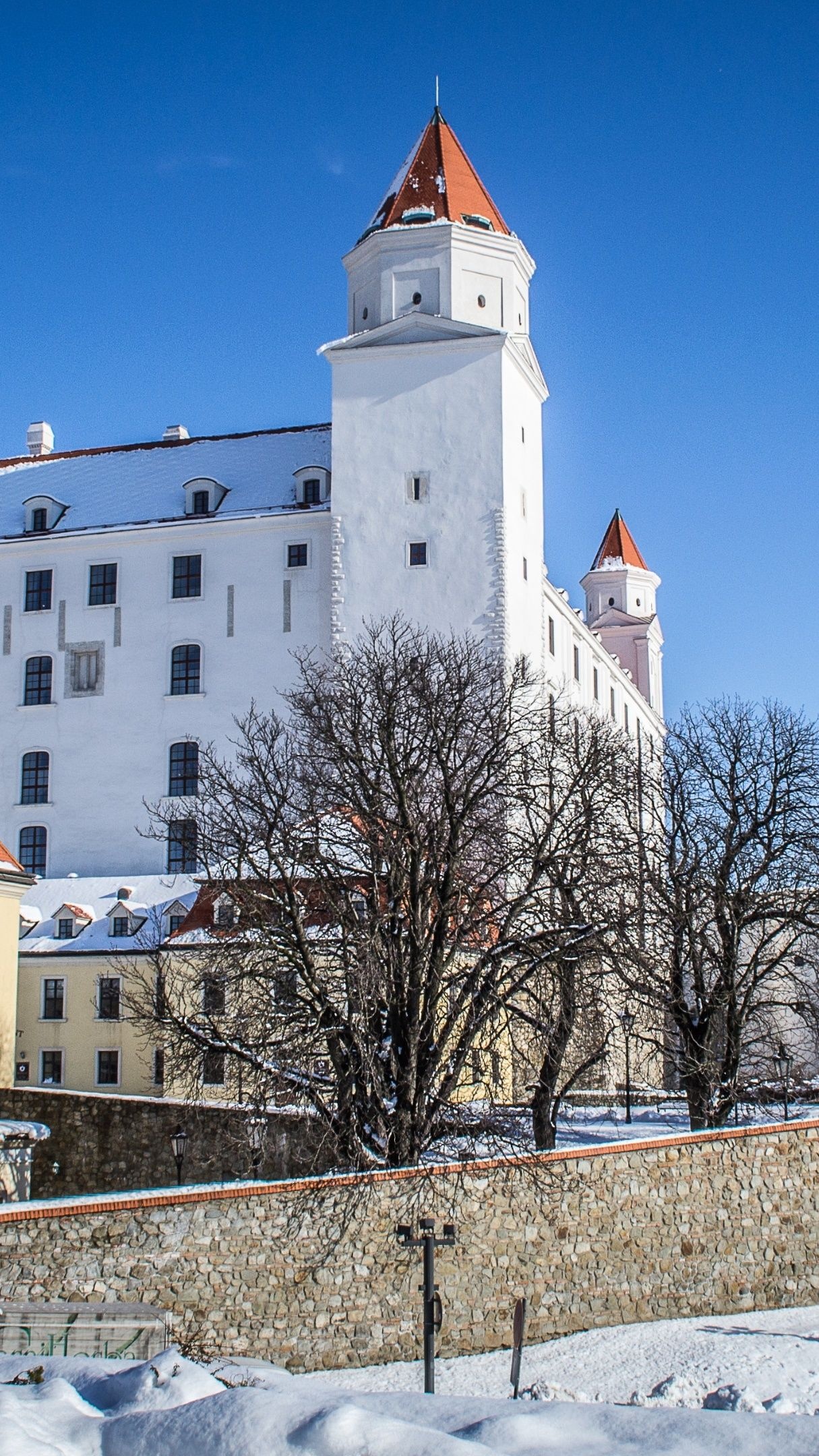 Bratislava, Travels, Bratislava castle, Slovakia, 1220x2160 HD Phone