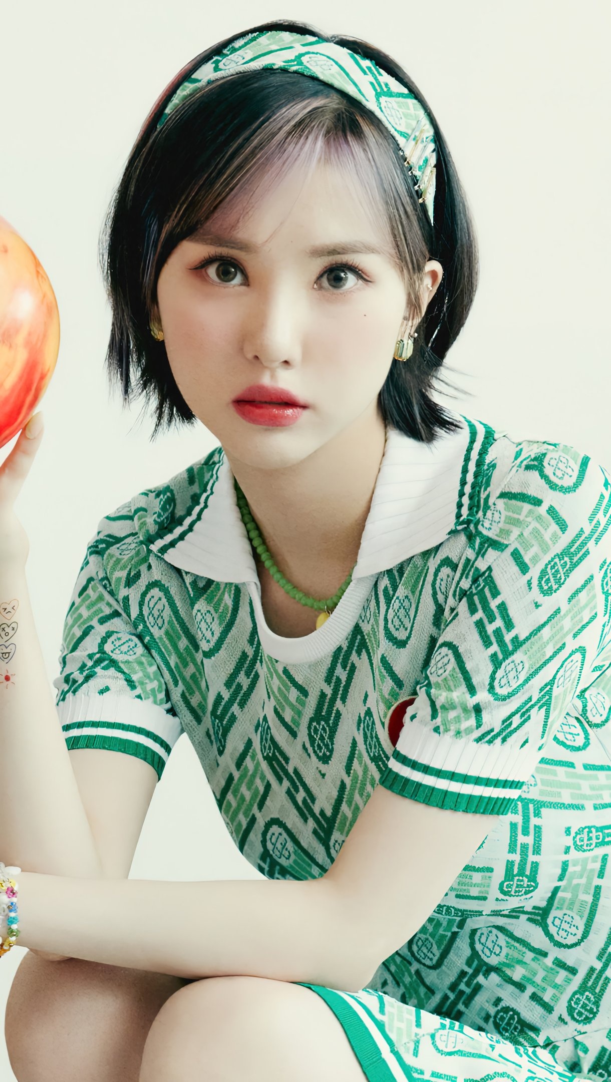 Eunha (Music), Eunha from Viviz Wallpaper, Multidimensional appeal, 1220x2160 HD Phone