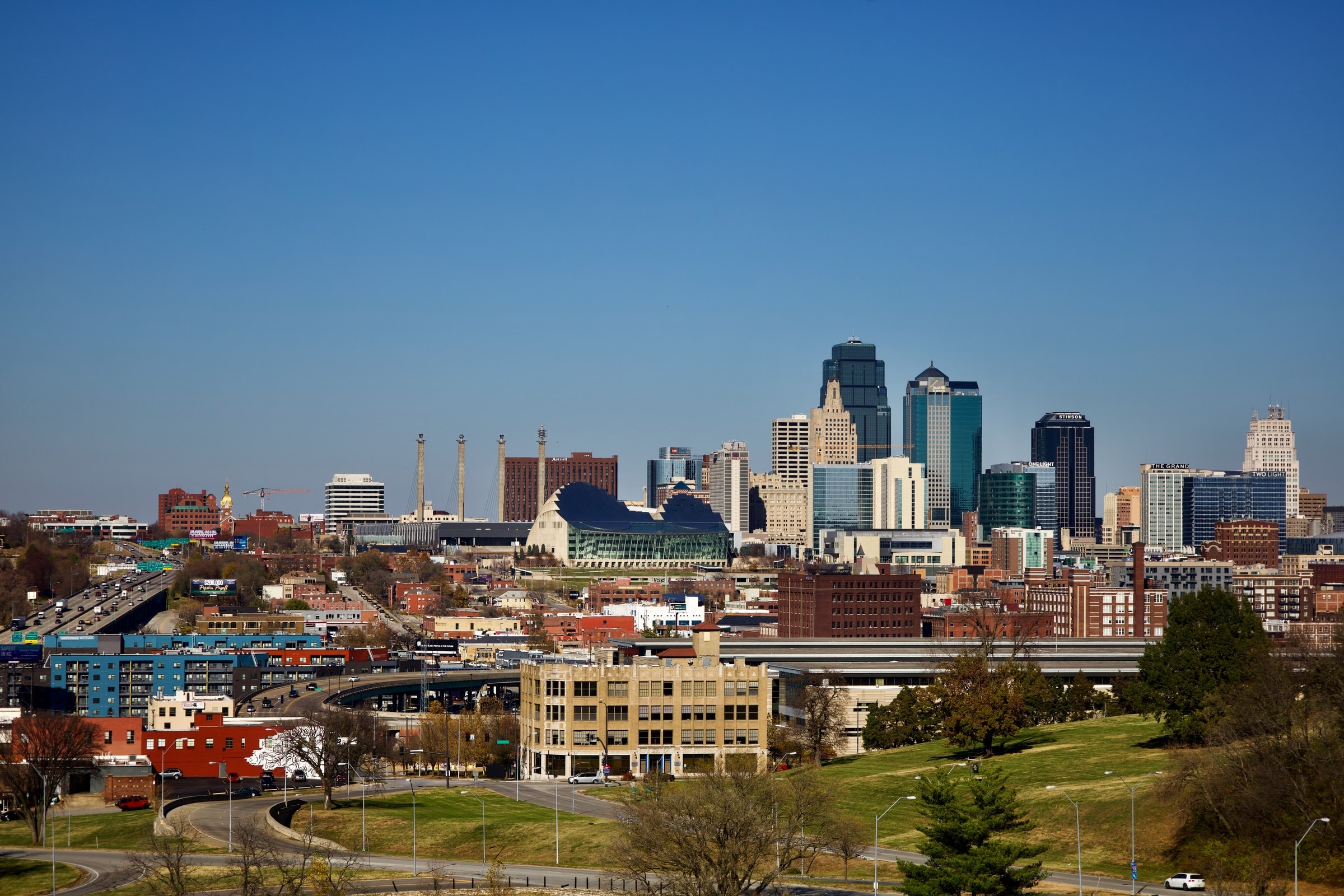 Kansas City Skyline, Business coaching, EOS Worldwide, Professional development, 2400x1600 HD Desktop