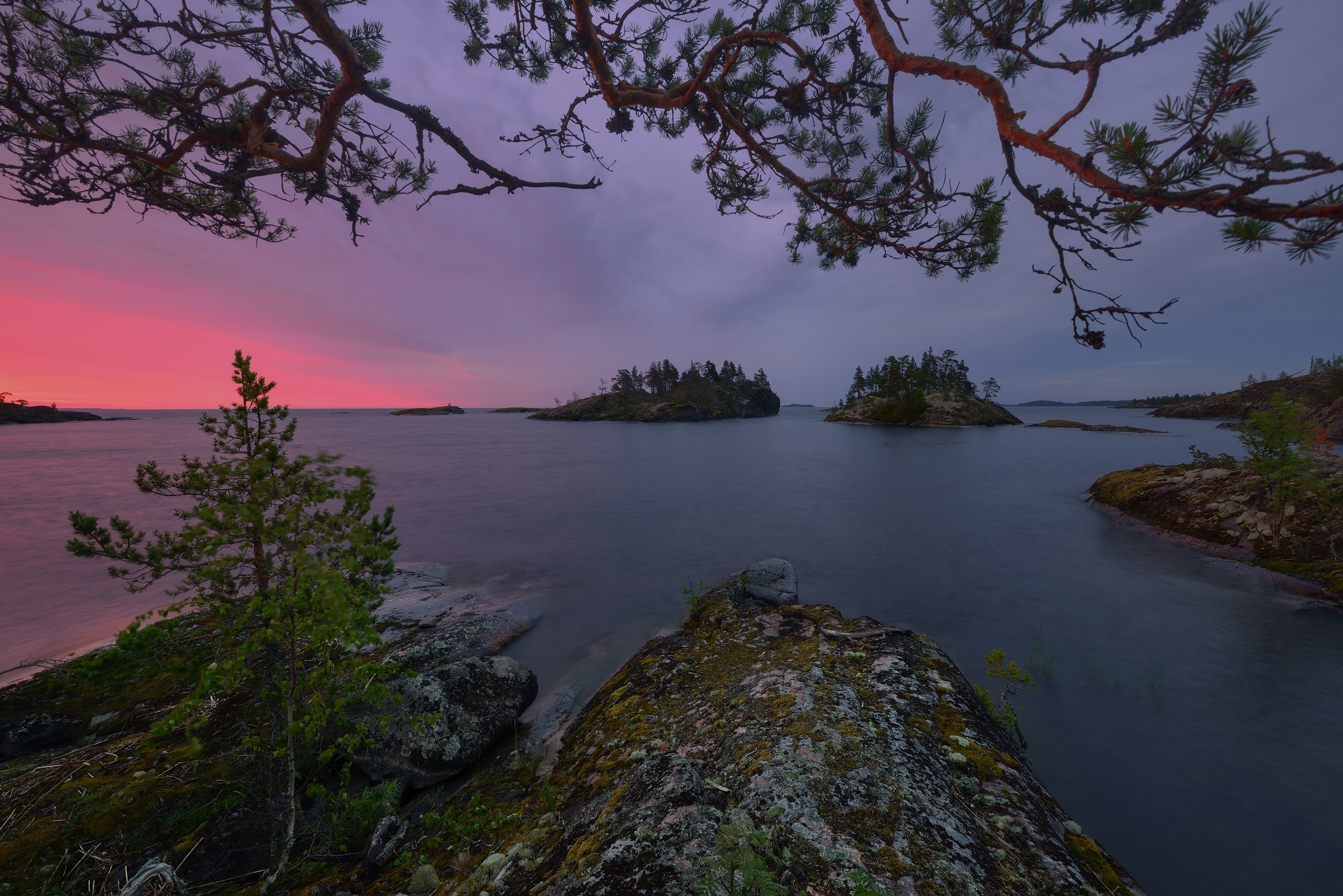 Ladoga Lake, Scenic landscapes, Tranquil waters, Travels, 2560x1710 HD Desktop