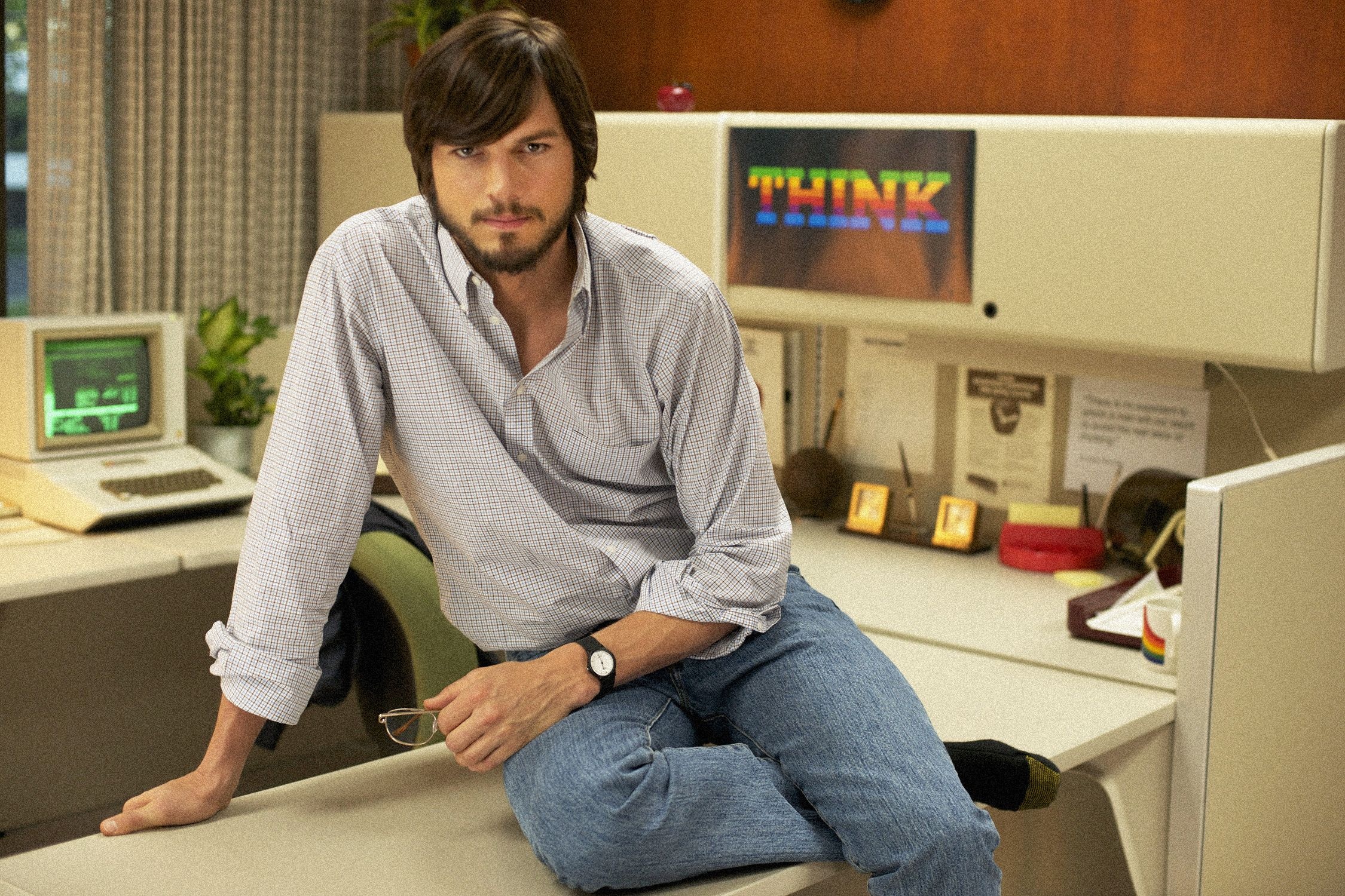 Ashton Kutcher Movies, Actor's inspiration, Celebrity crush, Talented performers, 2250x1500 HD Desktop