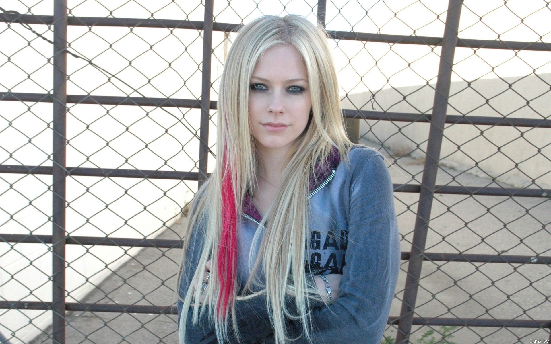 Avril Lavigne 4K Wallpapers 1920x1200