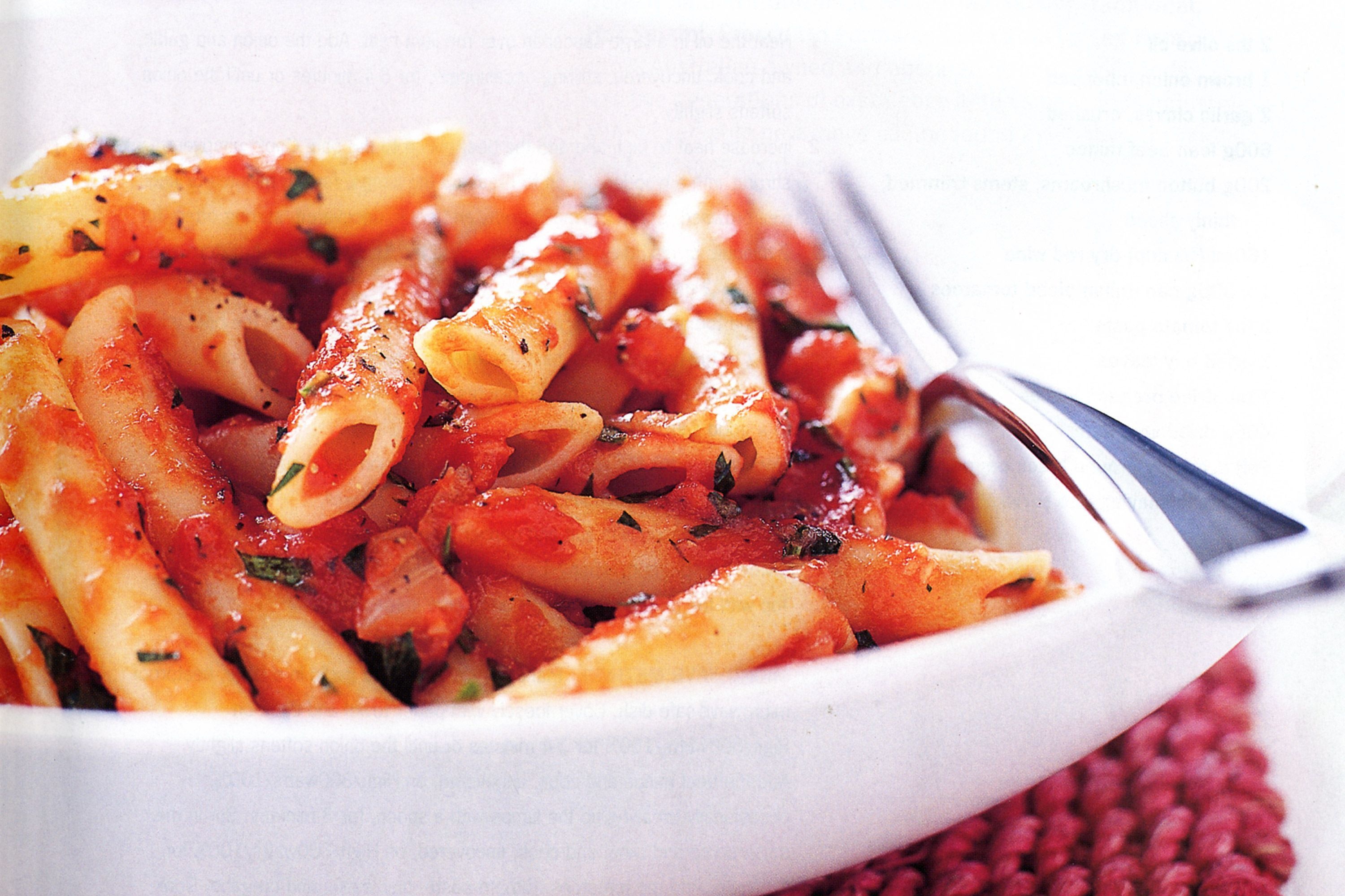 Pasta, Al dente perfection, Rich tomato sauce, Italian comfort food, 3000x2000 HD Desktop