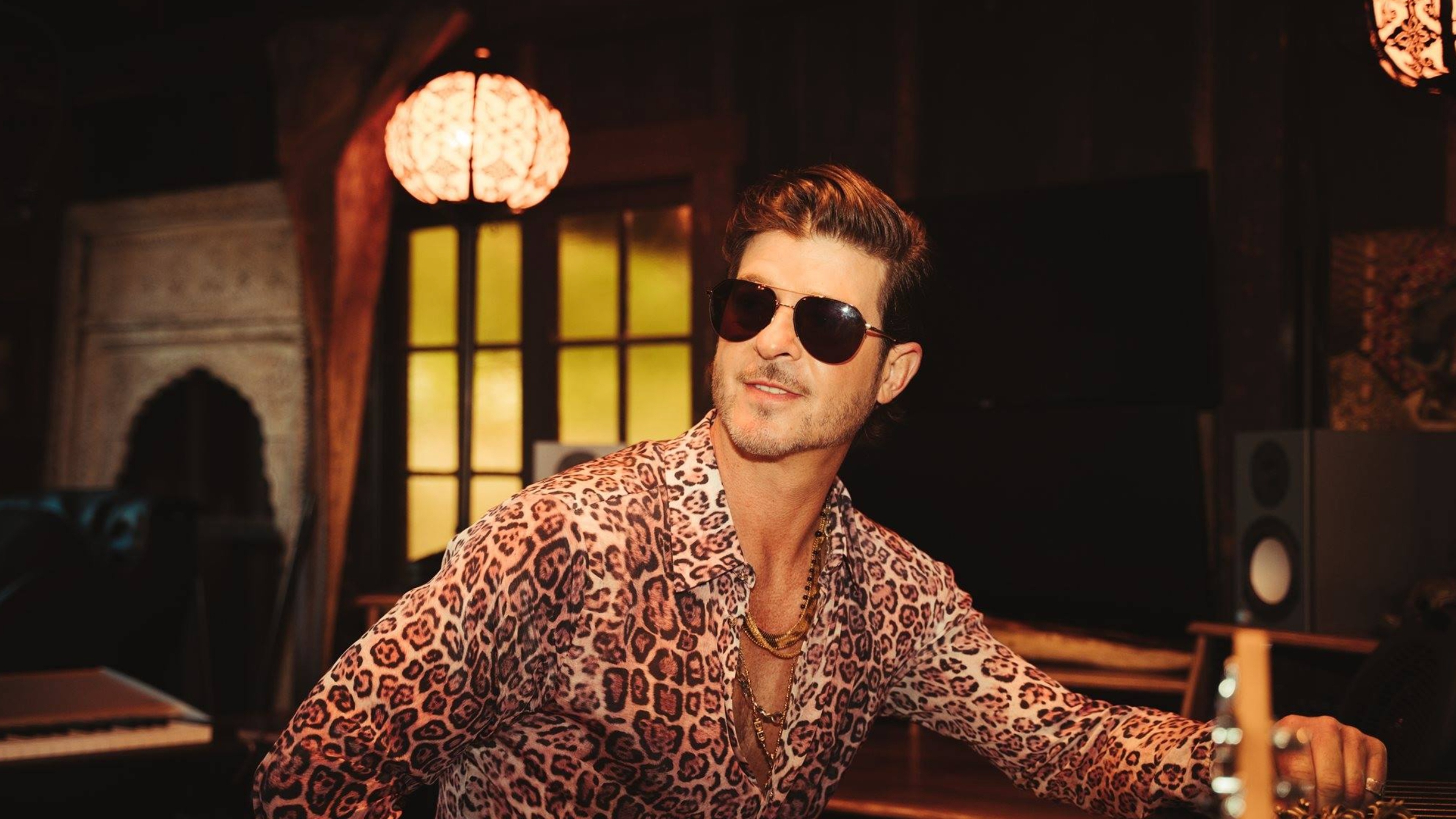 Robin Thicke, Artist, Music career, Body of work, 3840x2160 4K Desktop