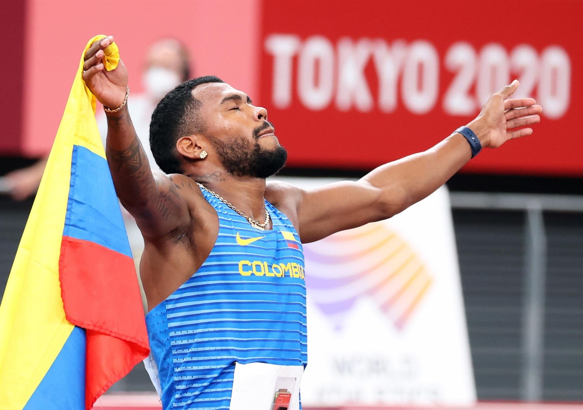 Anthony Jose Zambrano, Silver medal, Tokyo 2020, Colombian sprinter, 1920x1360 HD Desktop