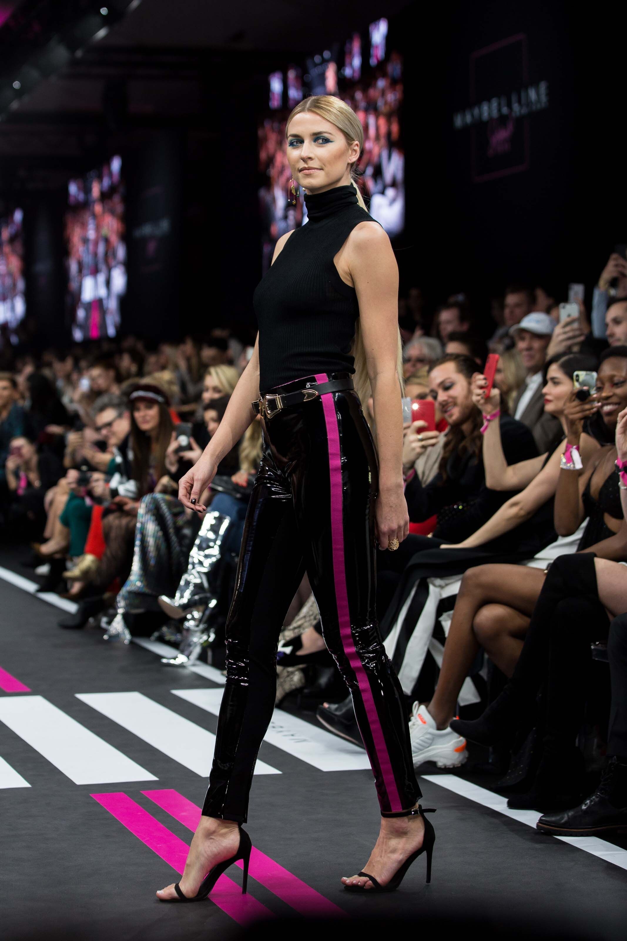 Real girls on the fashion show, Diversity and representation, Empowering fashion choices, Celebrating personal style, 2140x3200 HD Phone