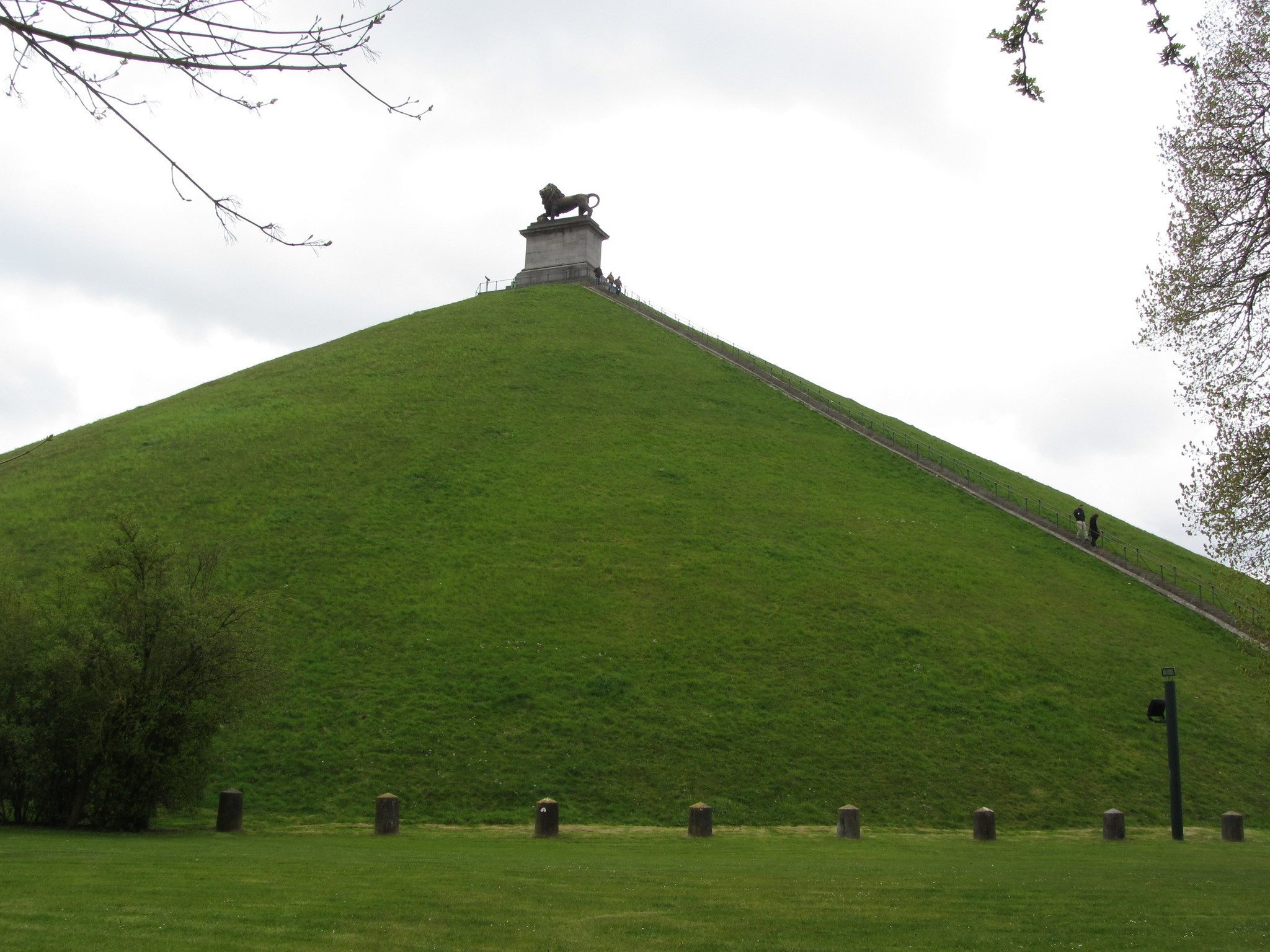 Waterloo, Belgium, Travels, Historical sites, Vibrant culture, 2050x1540 HD Desktop