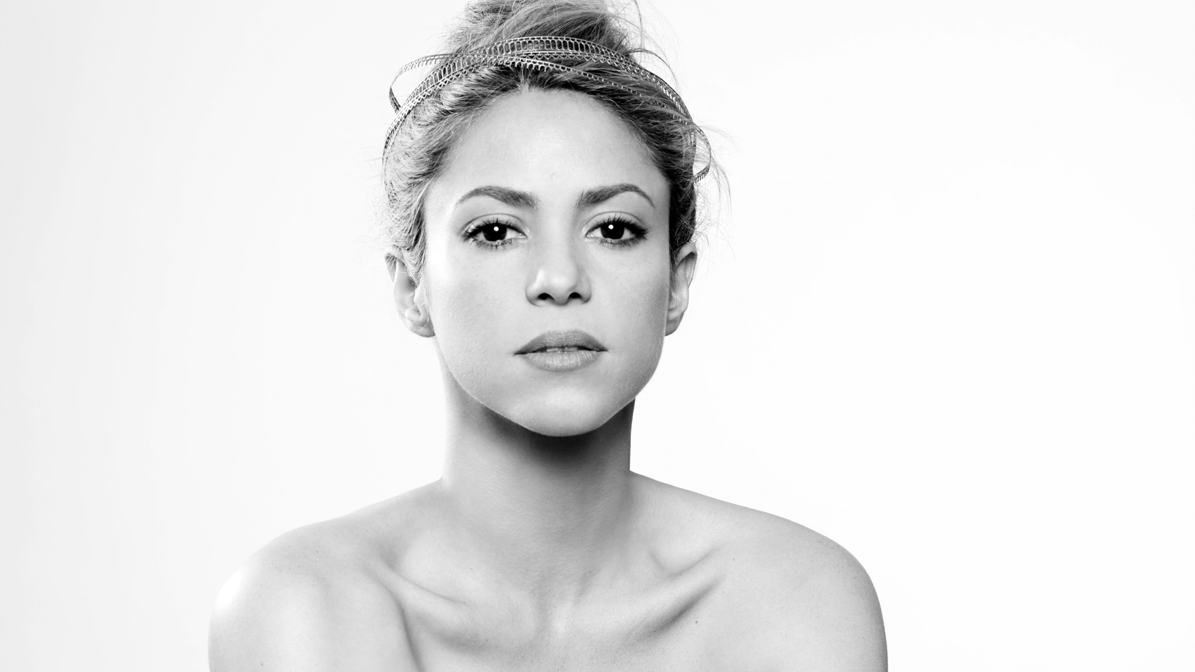 Monochrome, Shakira Wallpaper, 3840x2160 4K Desktop