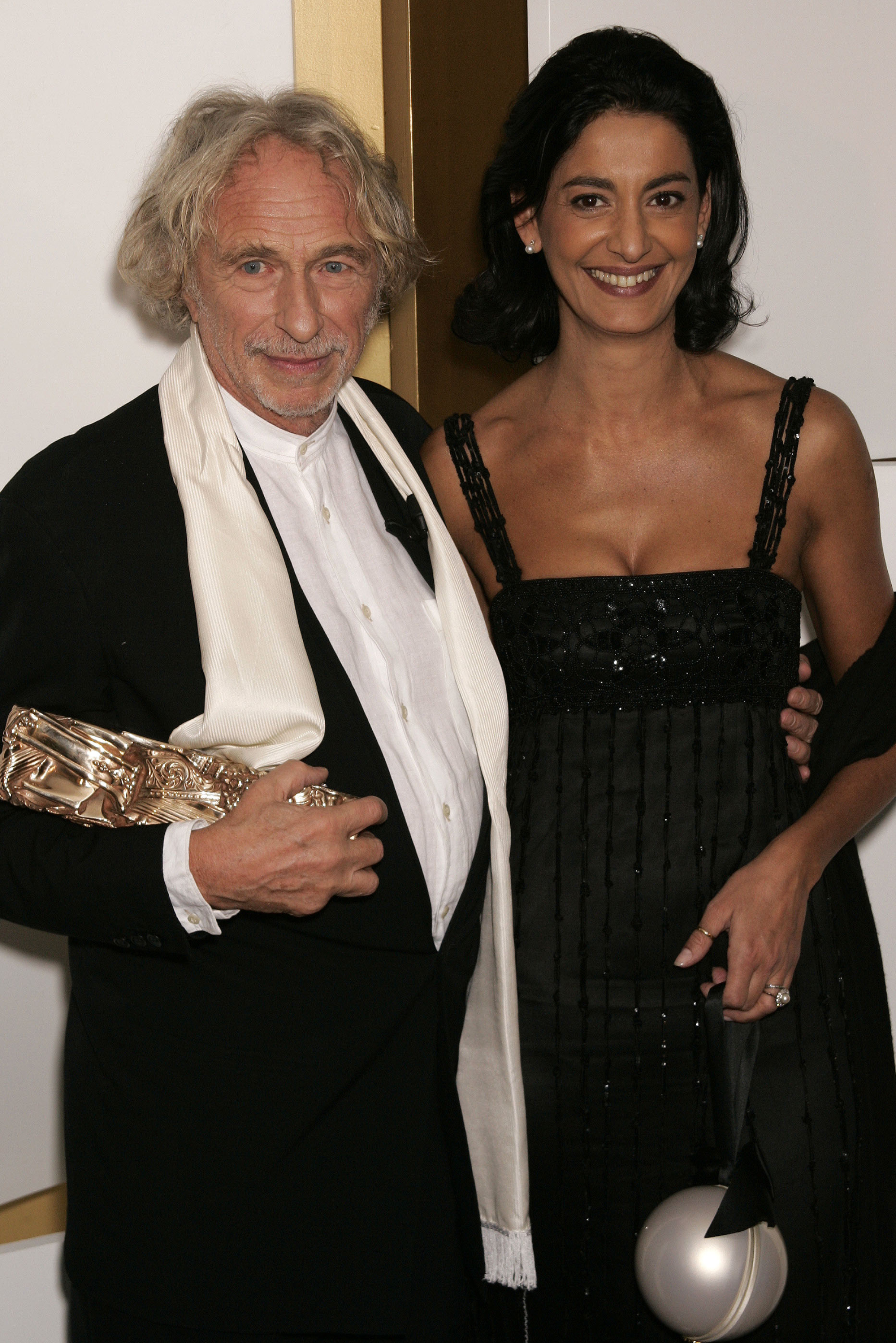 Pierre Richard family, Wife and sons, French actor, Celebrity news, 2080x3110 HD Phone