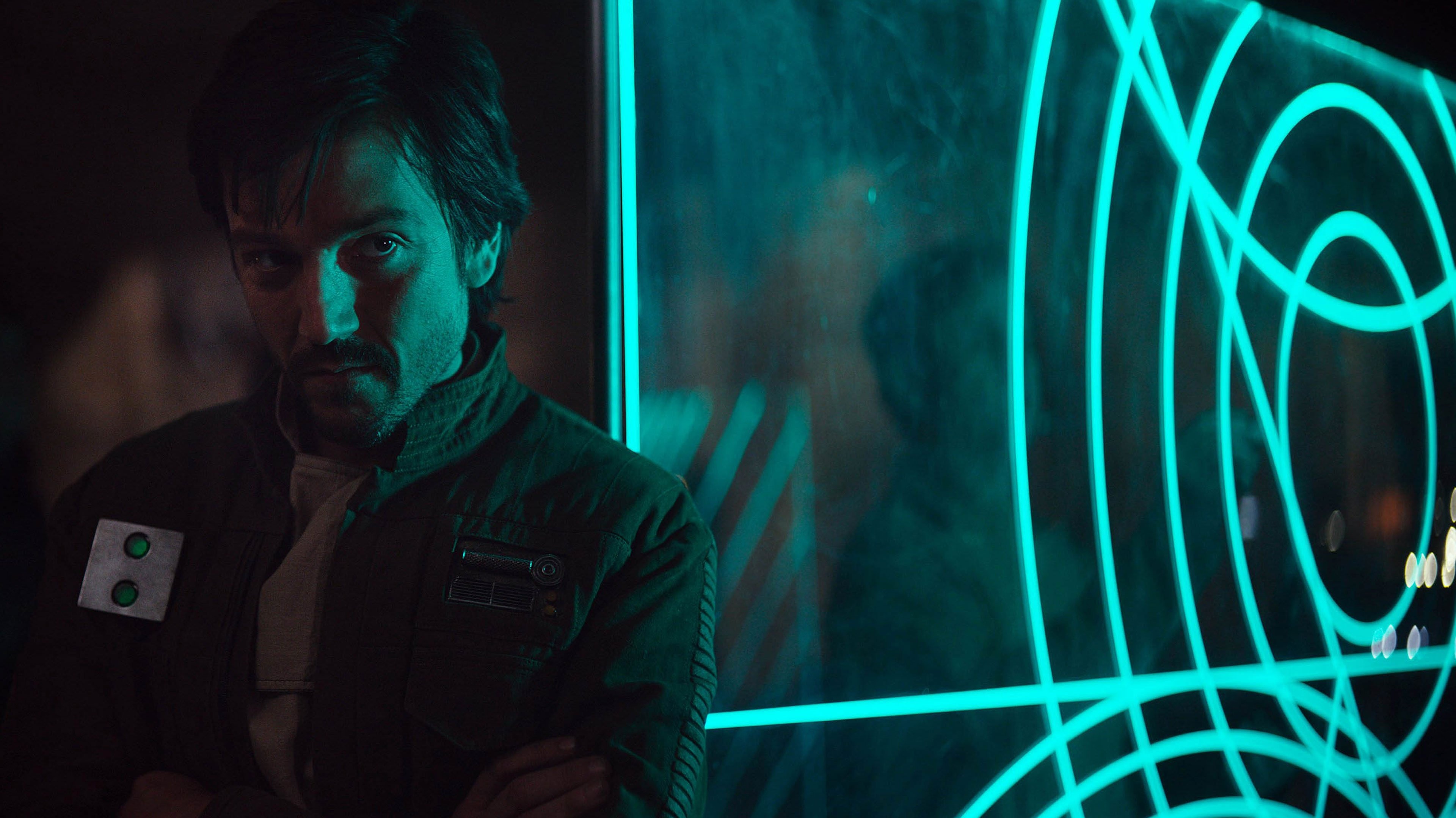 Star Wars Rogue One, Diego Luna as Cassian Andor, Movie wallpaper, Captivating character, 3840x2160 4K Desktop