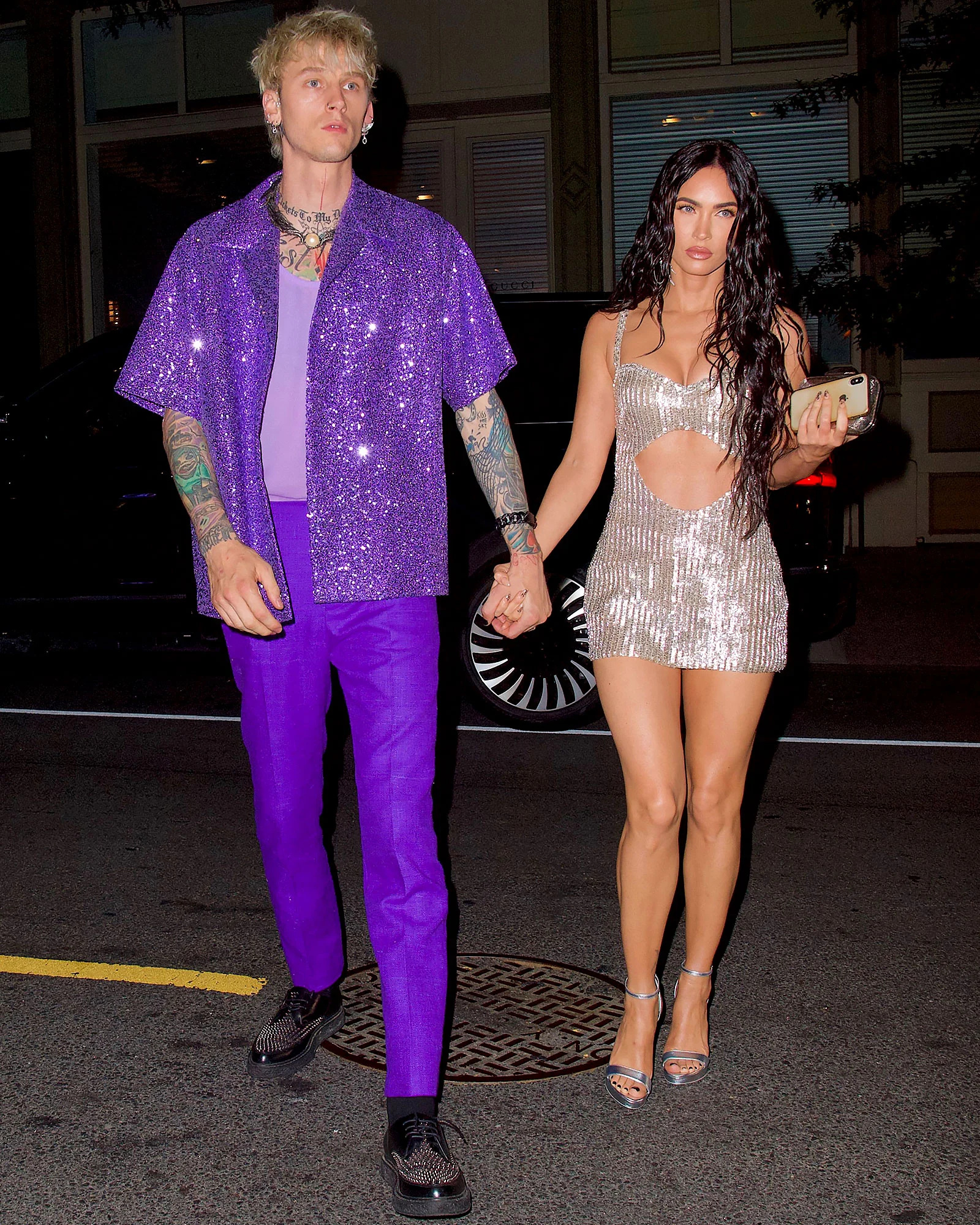 Machine Gun Kelly, Megan Fox, Kourtney, Travis, VMAs, 1600x2000 HD Phone