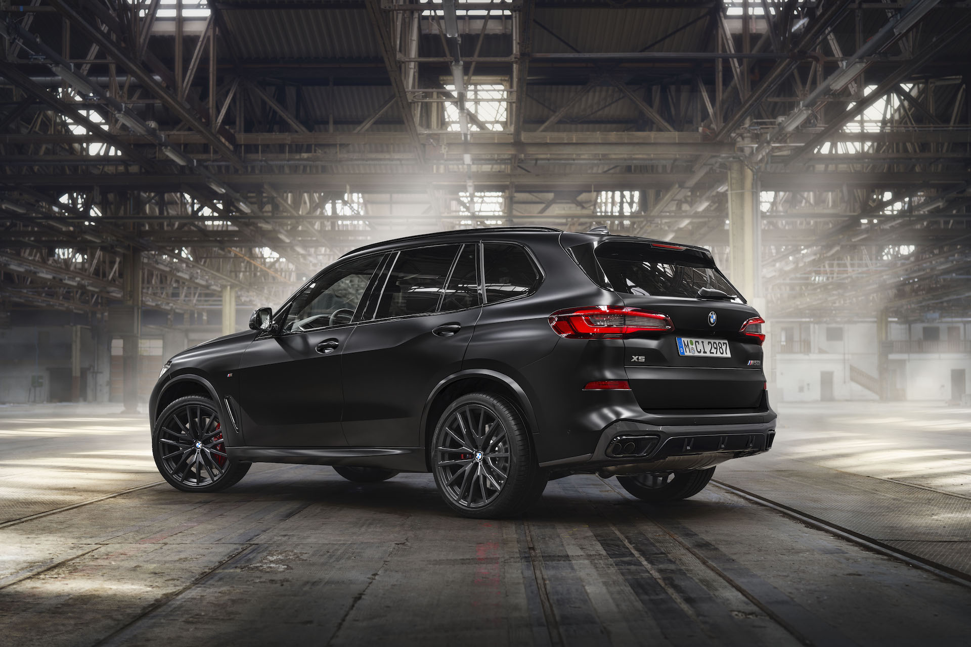 BMW X5, Sleek black color, 2022 model, World Motors CR, 1920x1280 HD Desktop