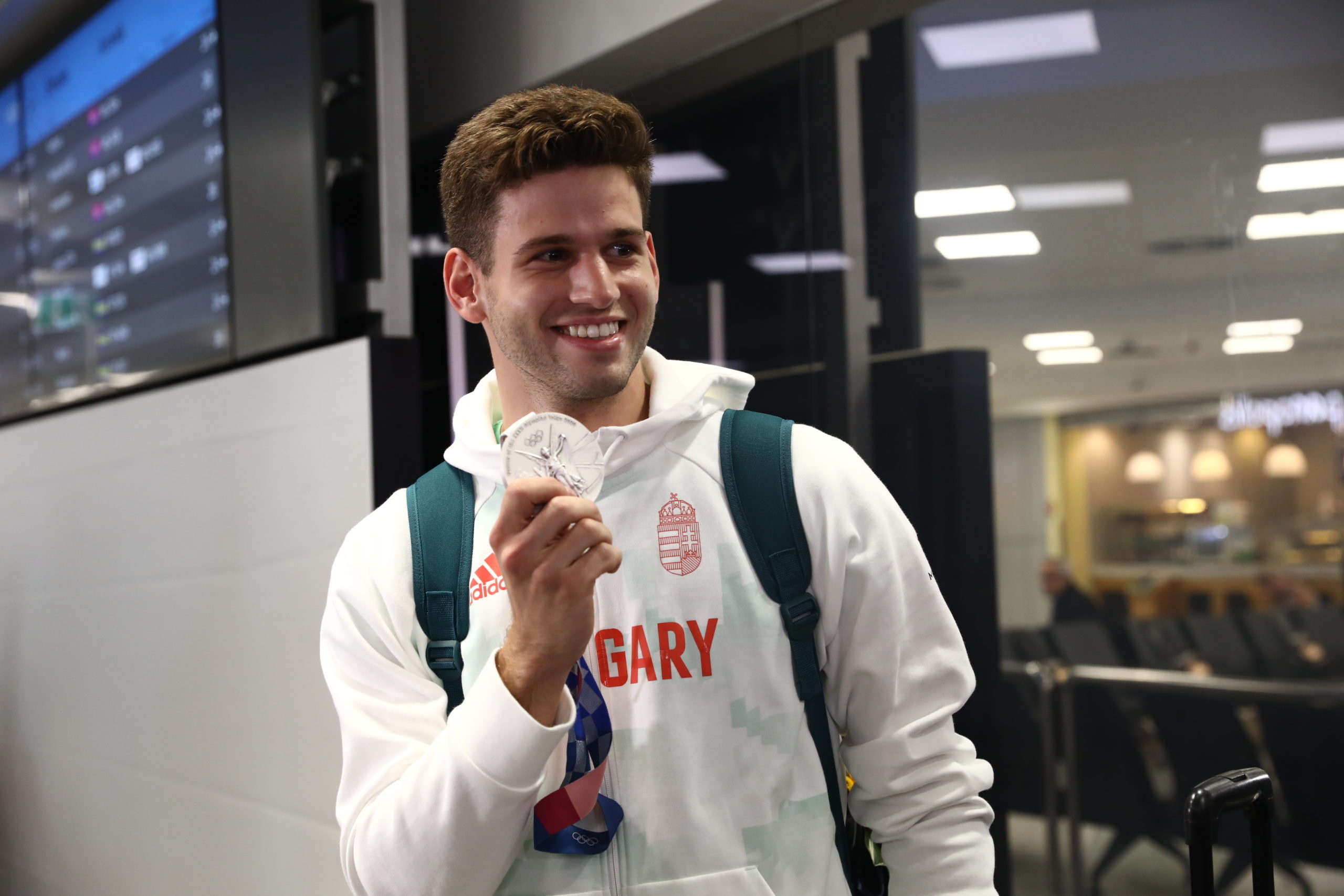 Olympic silver medal, Gergely Siklosi Wallpaper, 2560x1710 HD Desktop