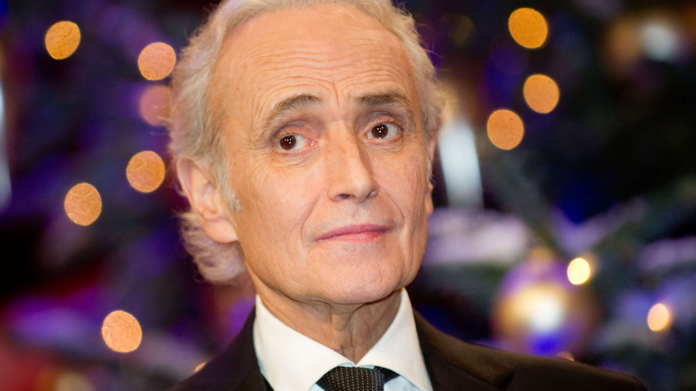 Leise Kmpfer, Letzte Tournee, Celebs, Jose Carreras, 2400x1350 HD Desktop