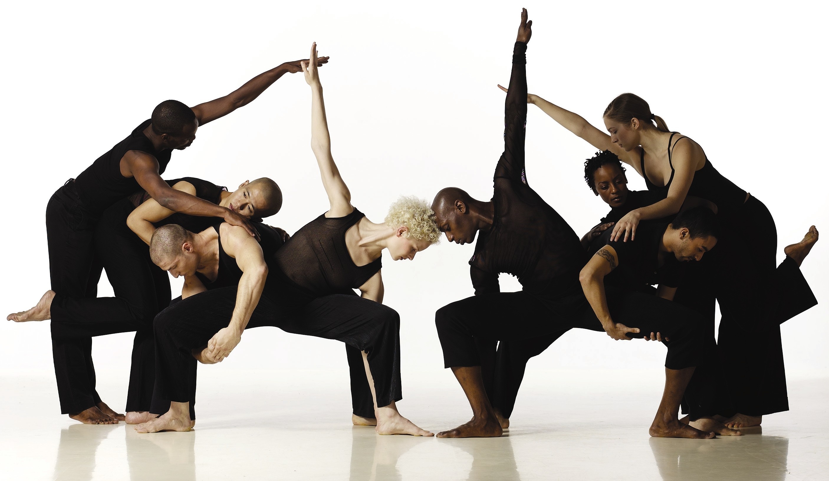 Jazz Unlimited, Dynamic dance group, Collaborative performances, Show-stopping routines, 2820x1640 HD Desktop