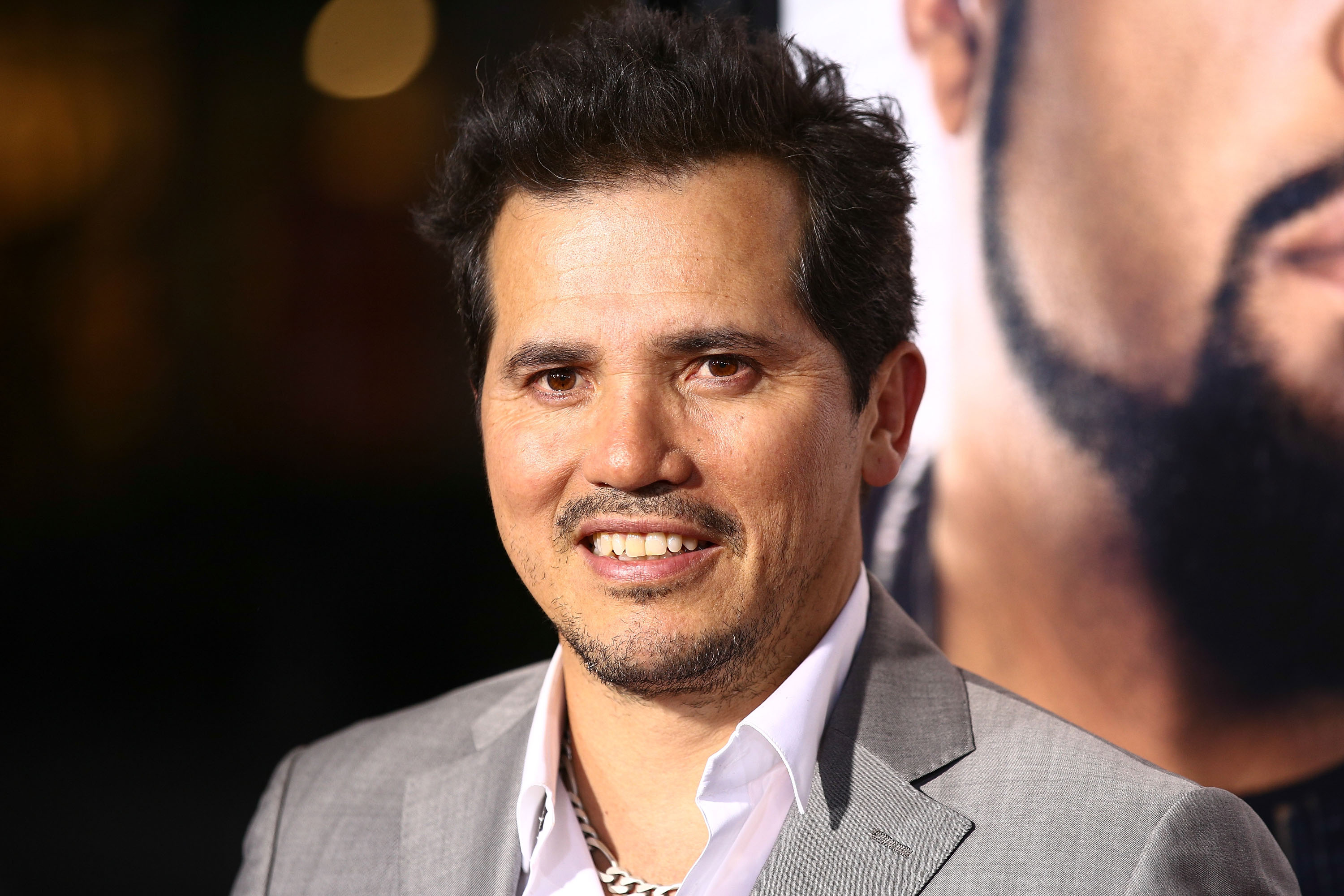 John Leguizamo, Bilingual PSA, Midterm election 2018, Political activism, 3000x2000 HD Desktop