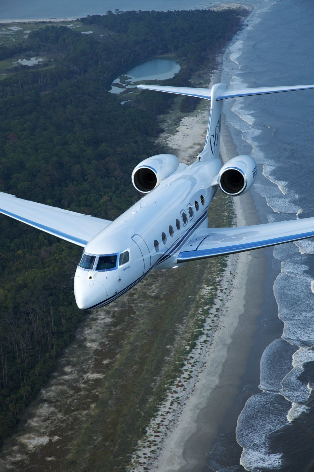 Gulfstream G650 business jet, Sandy ocean coastline, Air-to-air flight view, HD Phone wallpaper