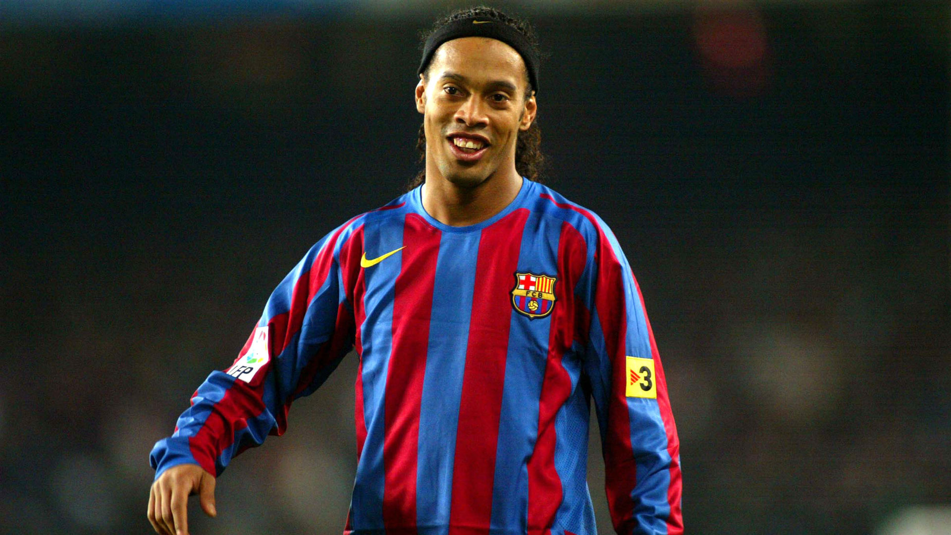 Ronaldinho, FC Barcelona jersey, black headband, Full HD Desktop wallpaper